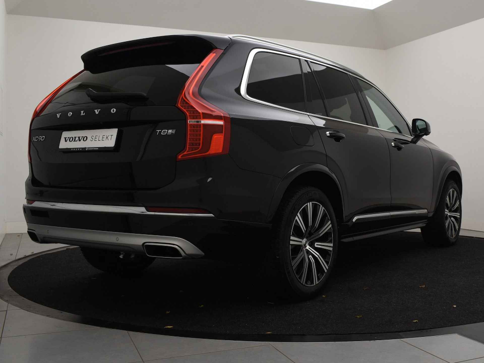 Volvo XC90 T8 PLUG-IN HYBRID INSCRIPTION DAB+ PANORAMADAK MASSAGE STOELEN A - 3/51