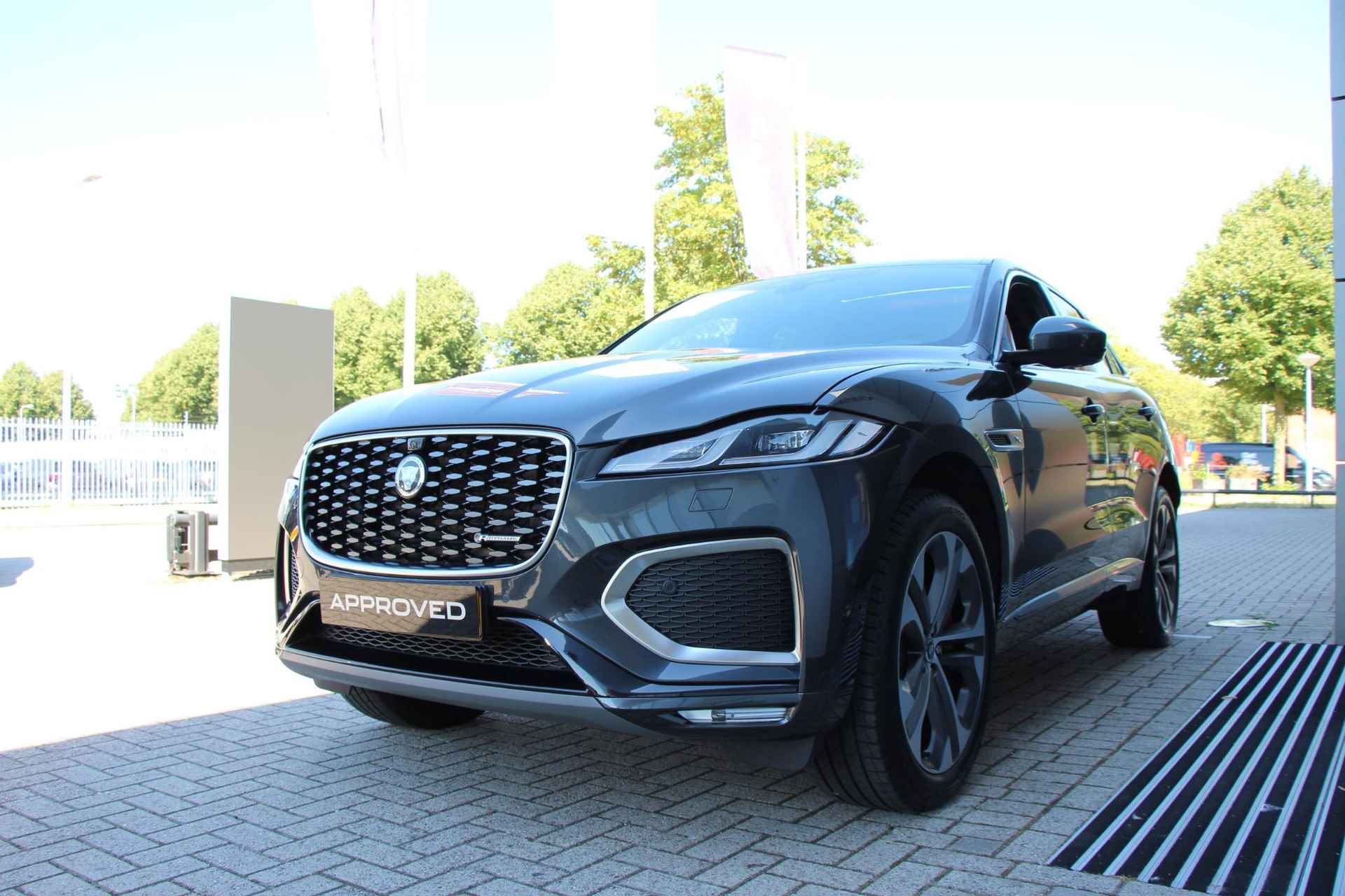 Jaguar F-PACE P400e PHEV R-Dynamic HSE - 6/33