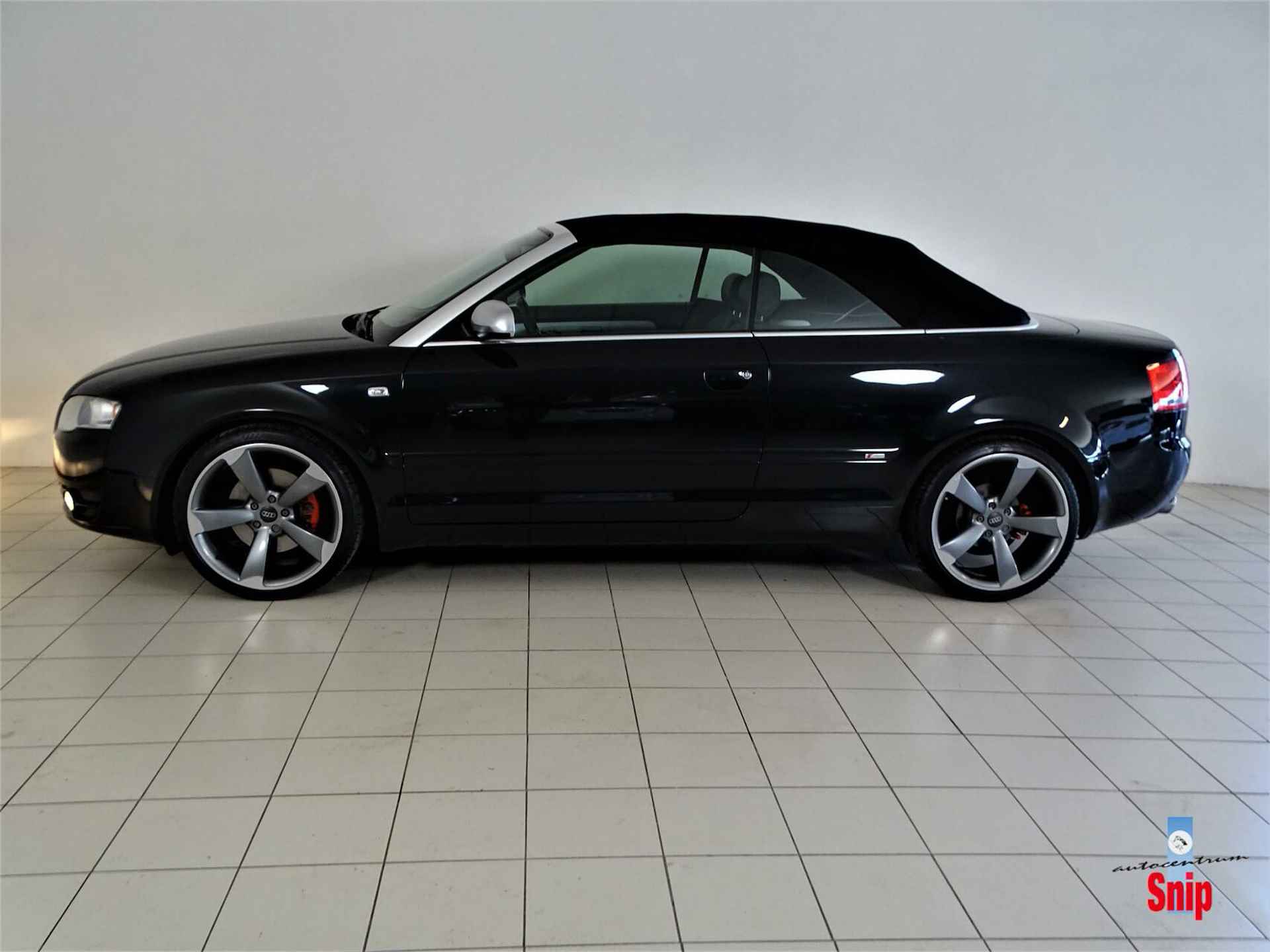 Audi A4 Cabriolet 1.8 Turbo - 22/26