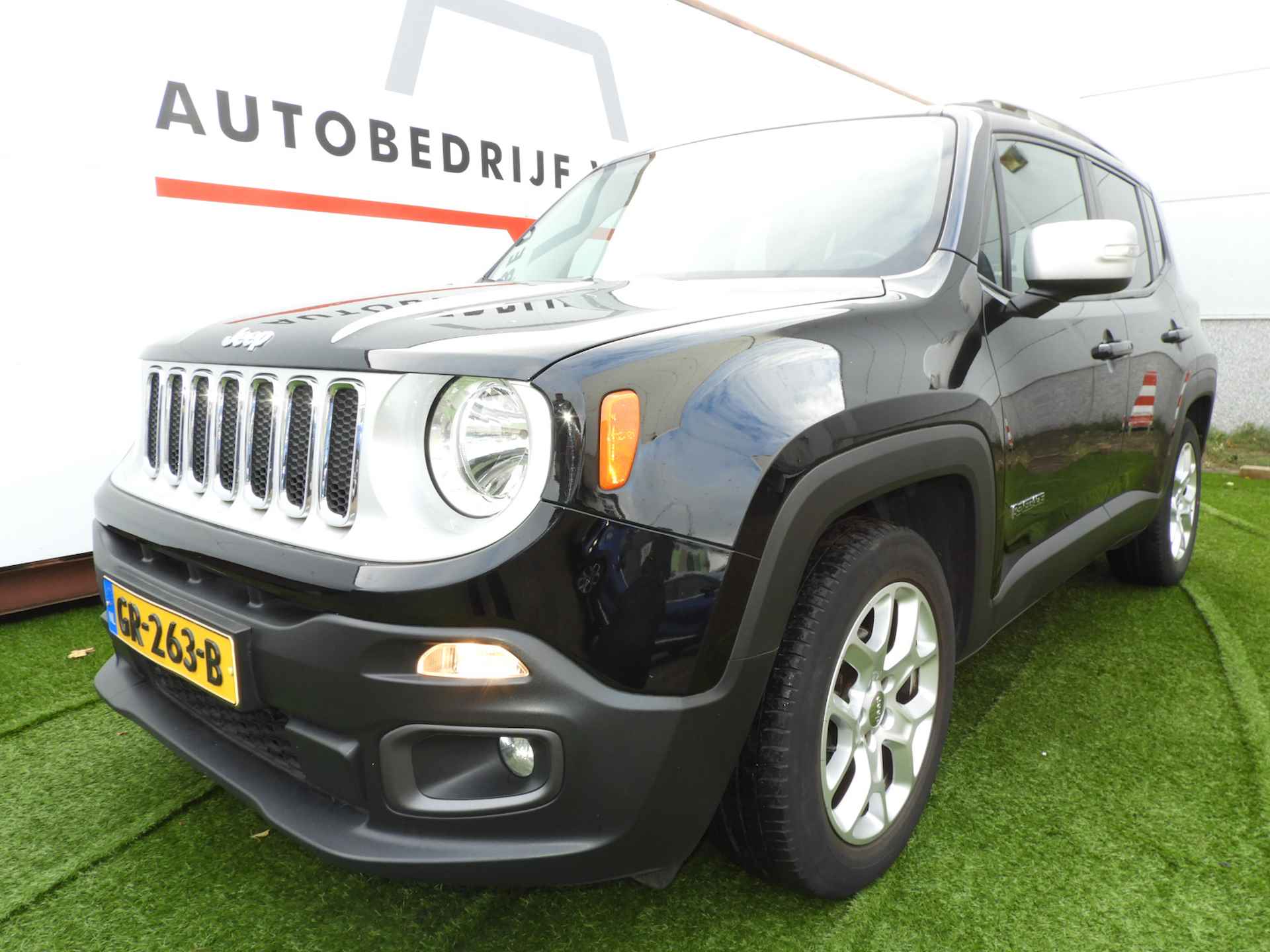 Jeep Renegade 1.4 MultiAir 140pk FWD Limited - 2/32