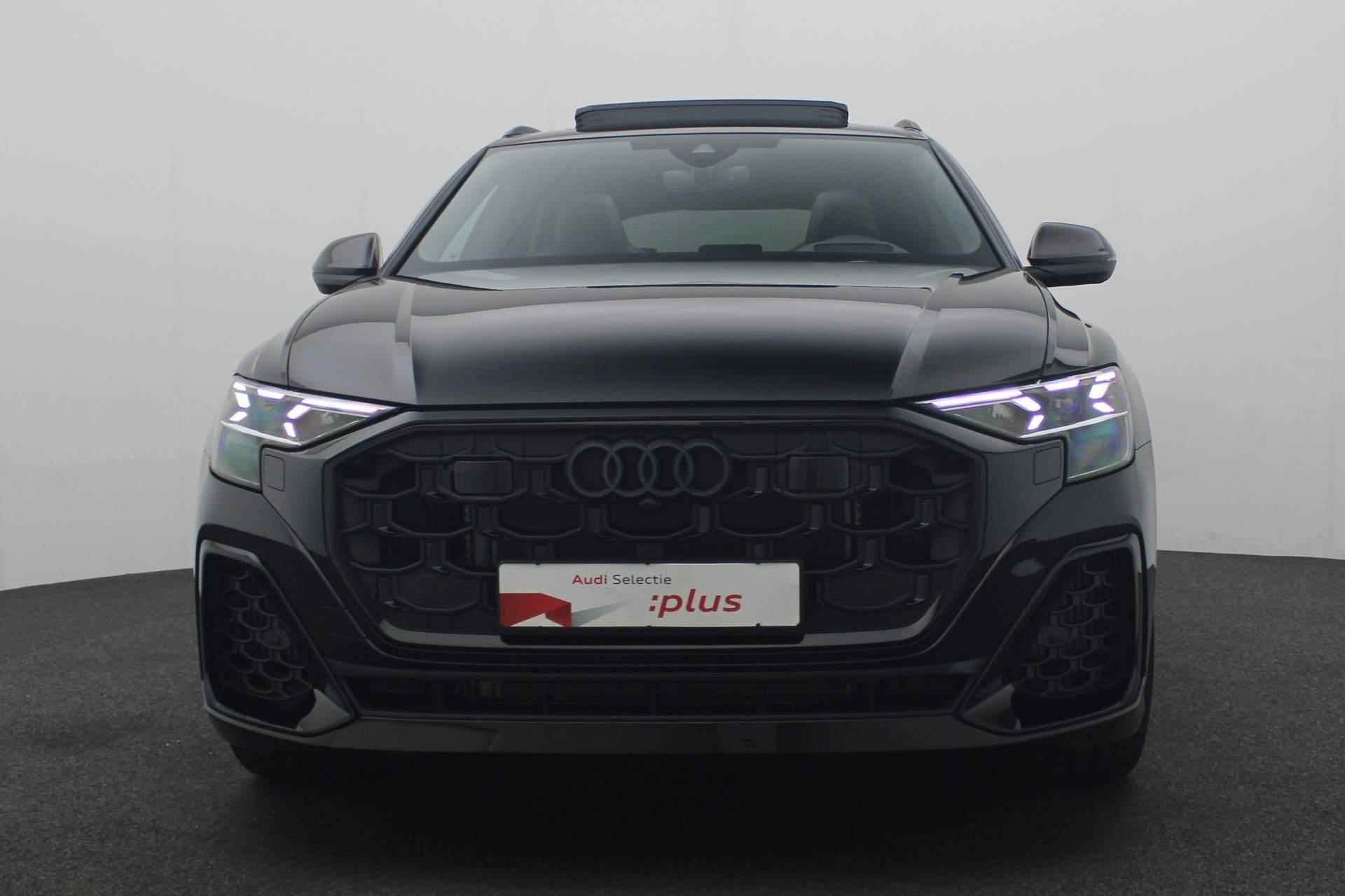 Audi Q8 60 TFSI e 490PK tiptronic quattro Pro Line S Competition | Pano | Vierwielbesturing | Alcantara hemel | B&O 3D | Laser LED | Trekhaak | 23 inch | Carbon inleg | Valcona leer | Carbon spiegelkappen - 22/49