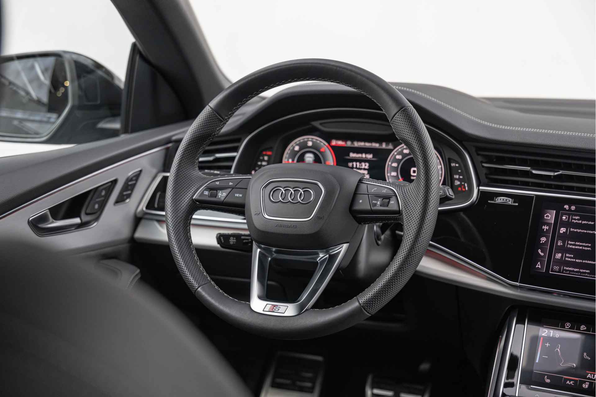 Audi Q8 50 TDI 286pk Quattro Pano 4-Wielsturing B&O ACC HuD OLED Luchtv. - 19/33