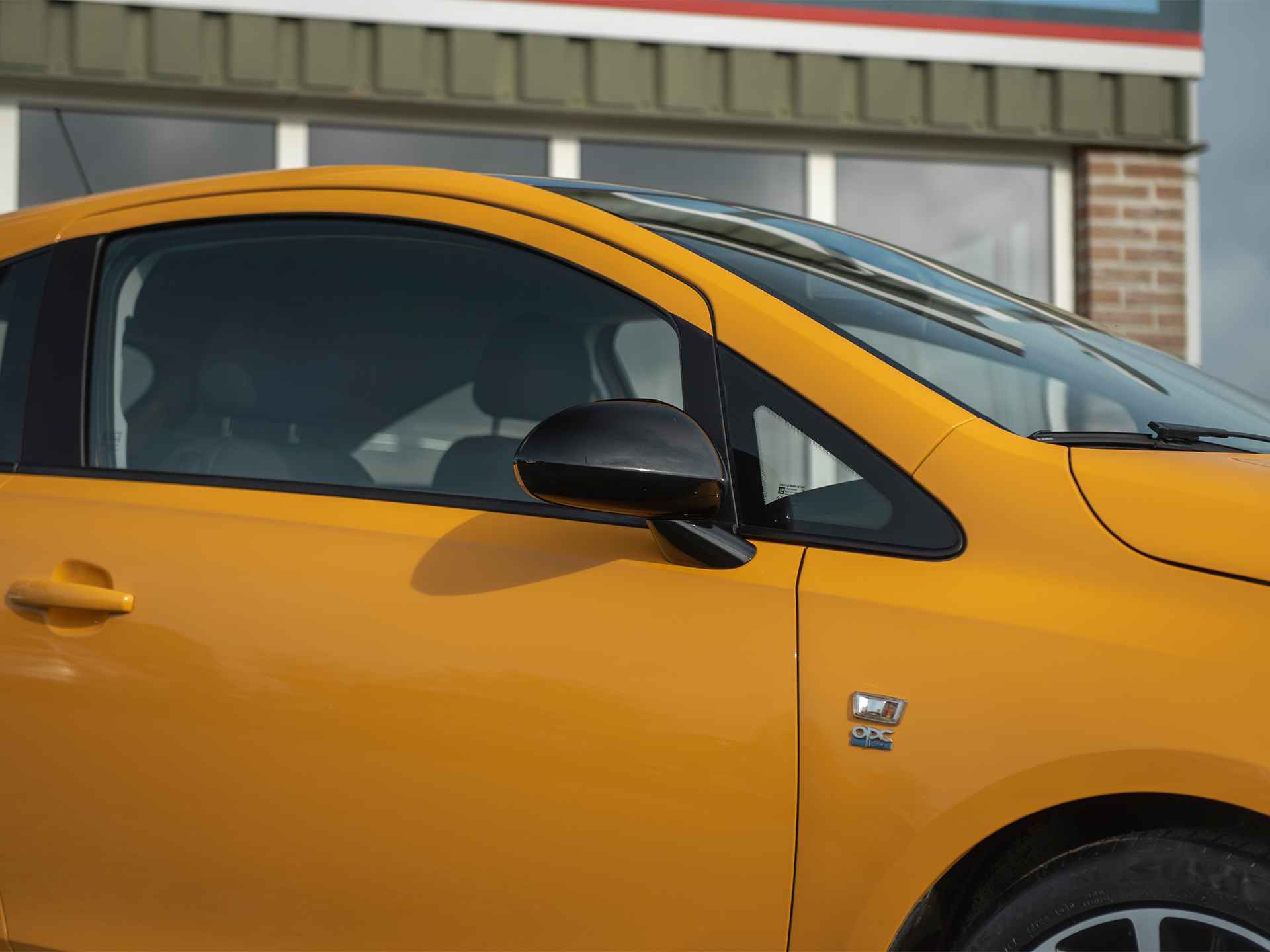 Opel Corsa 1.0 Turbo OPC Line 115pk | Black Edition | Apple Carplay & Android Auto | Bluetooth | DAB | 17" Lichtemetaal | Park Assist + Camera achter | Dodehoek sens. | Sportonderstel | Sportstoelen - 24/49