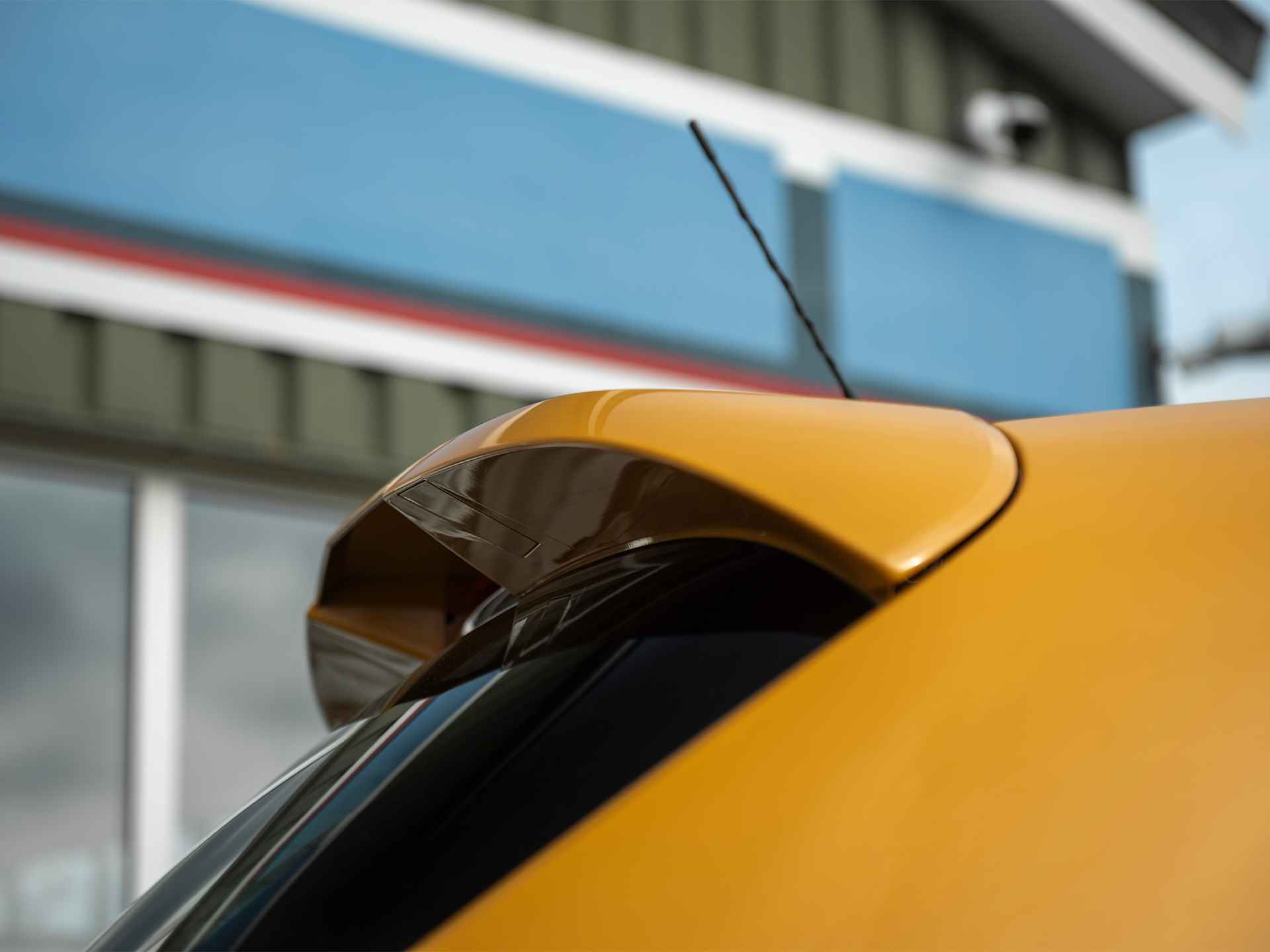Opel Corsa 1.0 Turbo OPC Line 115pk | Black Edition | Apple Carplay & Android Auto | Bluetooth | DAB | 17" Lichtemetaal | Park Assist + Camera achter | Dodehoek sens. | Sportonderstel | Sportstoelen - 30/49