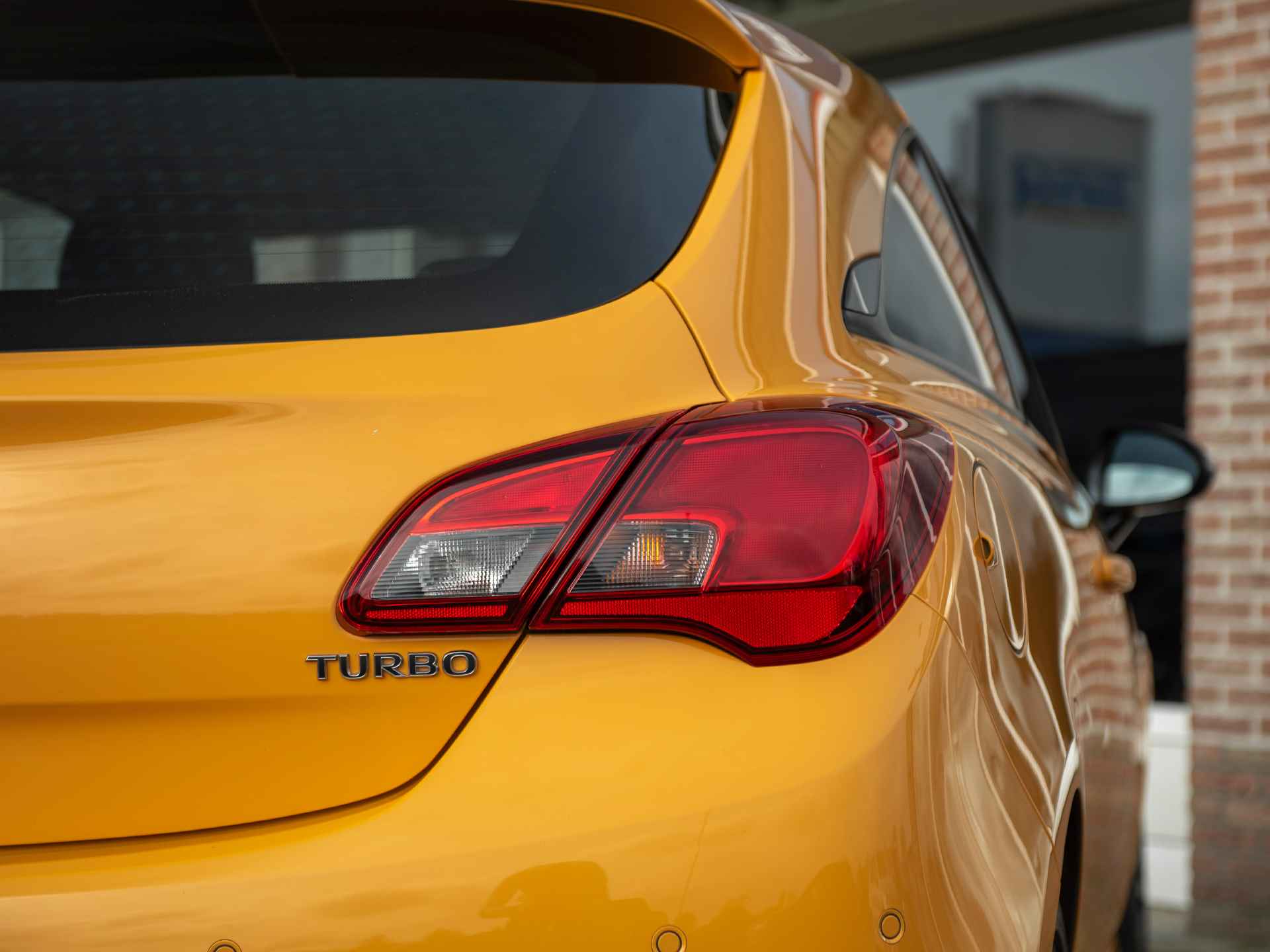 Opel Corsa 1.0 Turbo OPC Line 115pk | Black Edition | Apple Carplay & Android Auto | Bluetooth | DAB | 17" Lichtemetaal | Park Assist + Camera achter | Dodehoek sens. | Sportonderstel | Sportstoelen - 41/49
