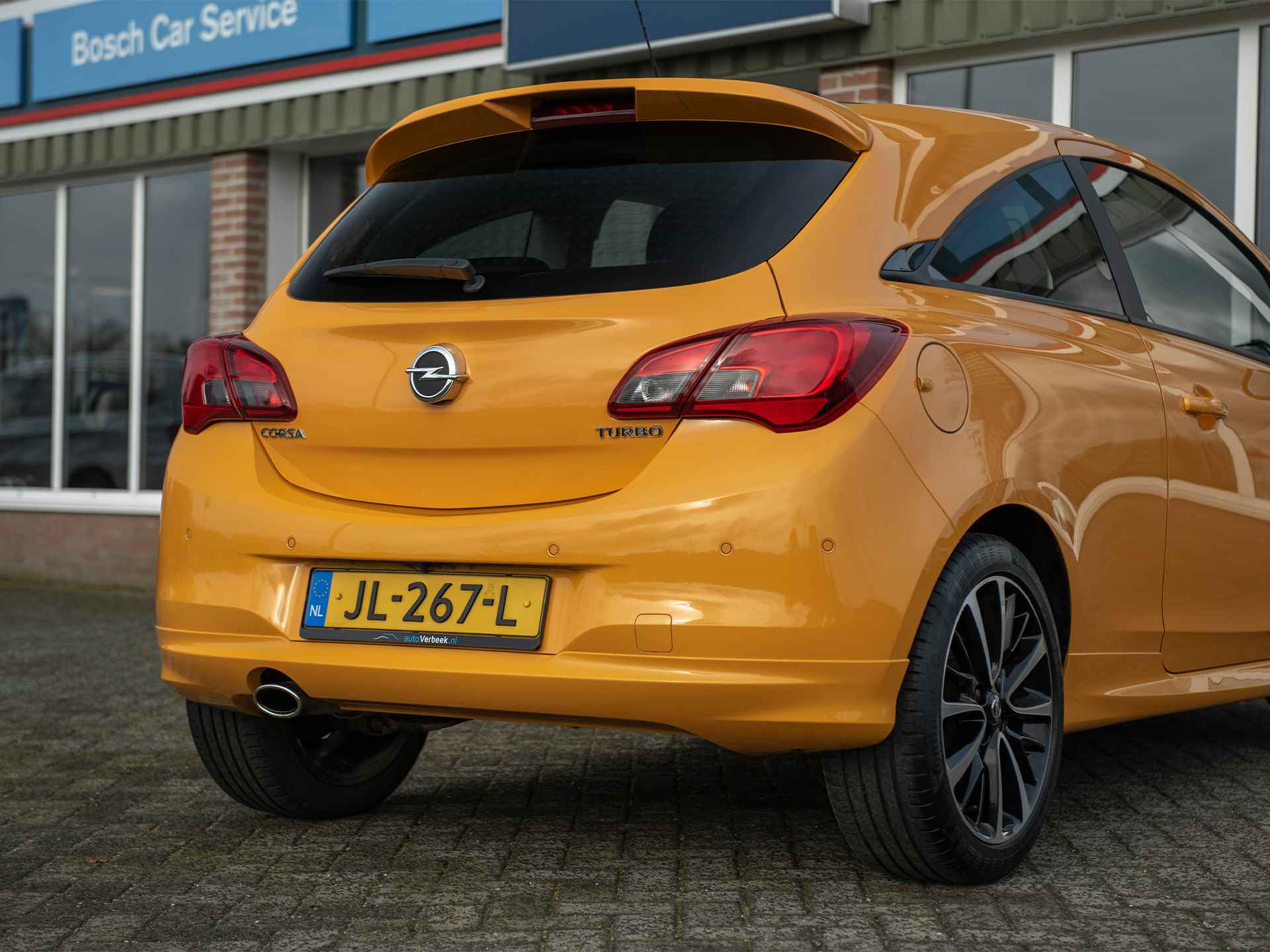 Opel Corsa 1.0 Turbo OPC Line 115pk | Black Edition | Apple Carplay & Android Auto | Bluetooth | DAB | 17" Lichtemetaal | Park Assist + Camera achter | Dodehoek sens. | Sportonderstel | Sportstoelen - 42/49