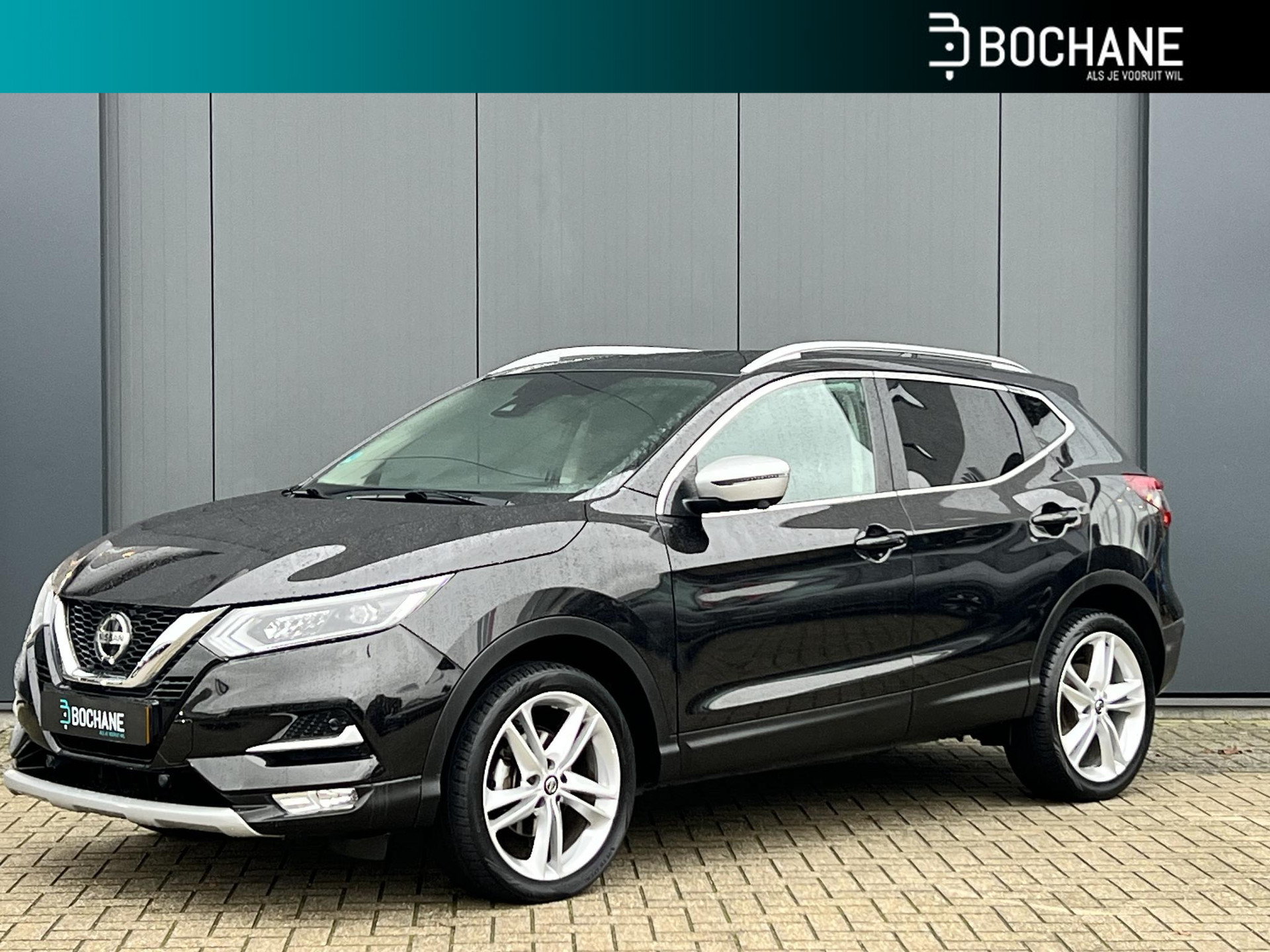 Nissan Qashqai 1.3 DIG-T N-Motion Trekhaak | All-season banden | 360º Camera | Panoramadak | Apple Carplay & Android Auto