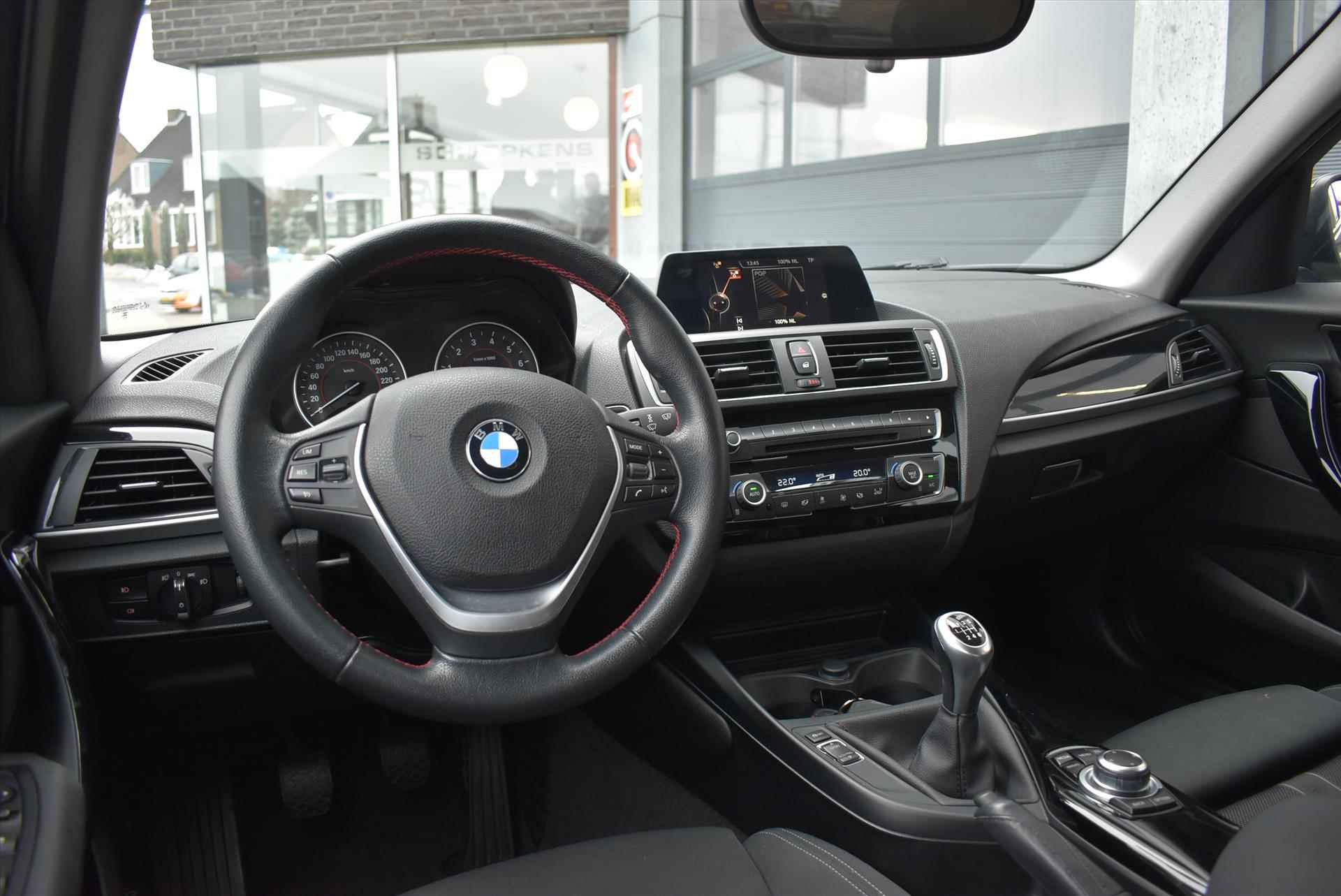 BMW 1-Serie (f20) 116i 109pk Centennial Executive - 19/34