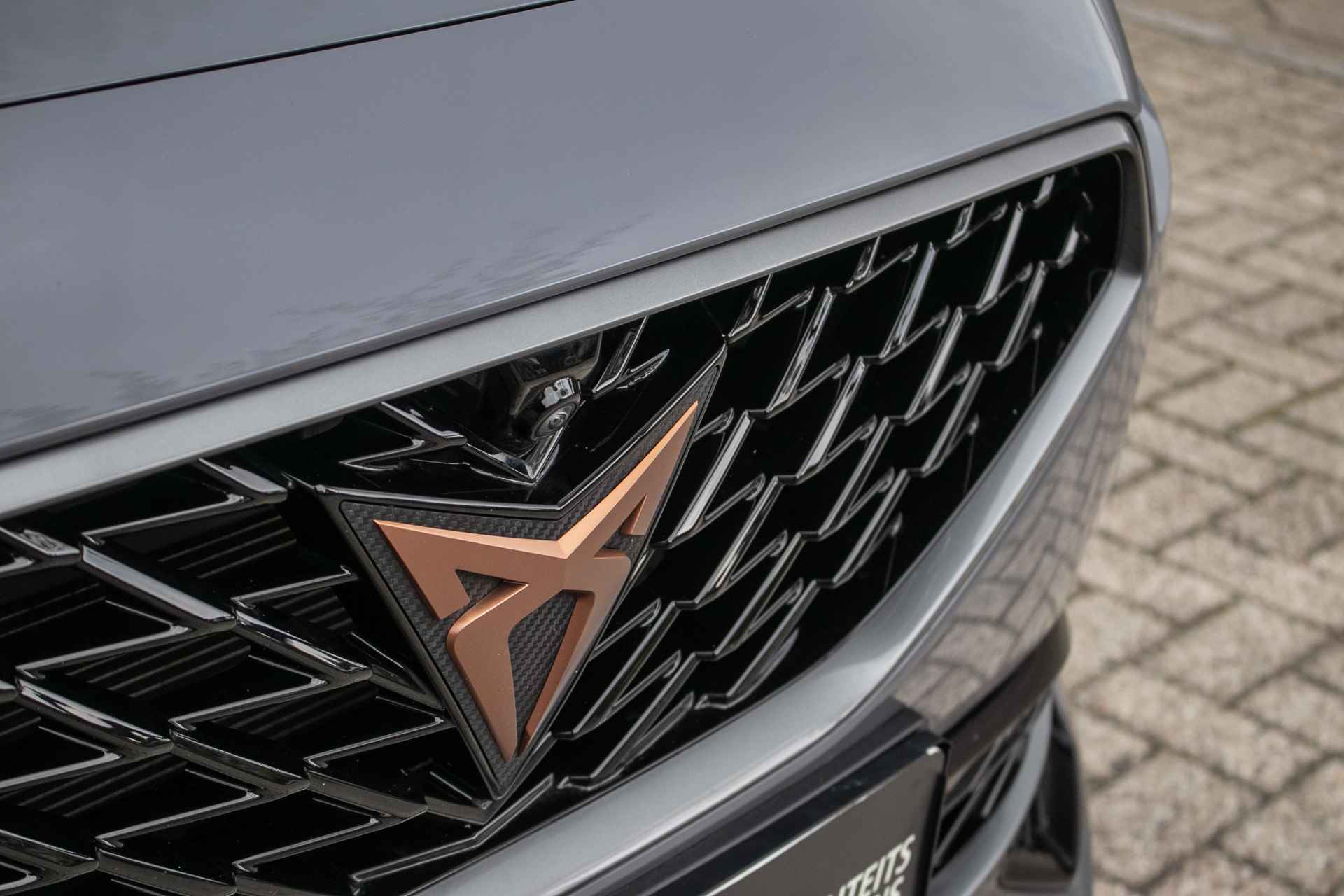 CUPRA Formentor 1.4 e-Hybrid VZ Performance - All-in rijklrprs | 360° Camera | Stuurverw. | Ambi. light | Ad. Cruise | Apple carplay / Android auto - 34/45