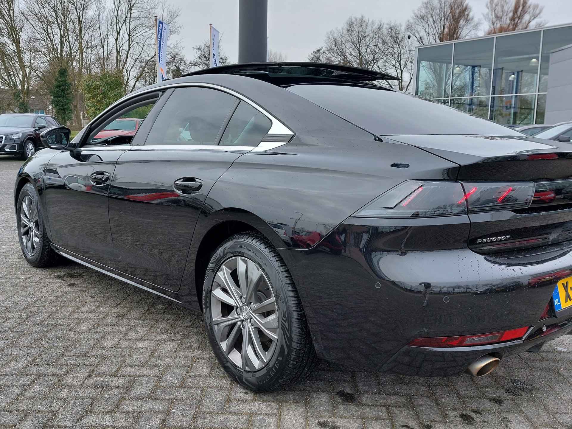 Peugeot 508 1.6 PureTech 181pk Automaat Allure | Navi | Apple Carplay+Android Auto | Clima | Adap.Cruise | Leder+Verwarmd | Panorama Schuifdak | Keyless Entry | Led Koplampen | Dodehoek+Rijstrooksensor - 39/43