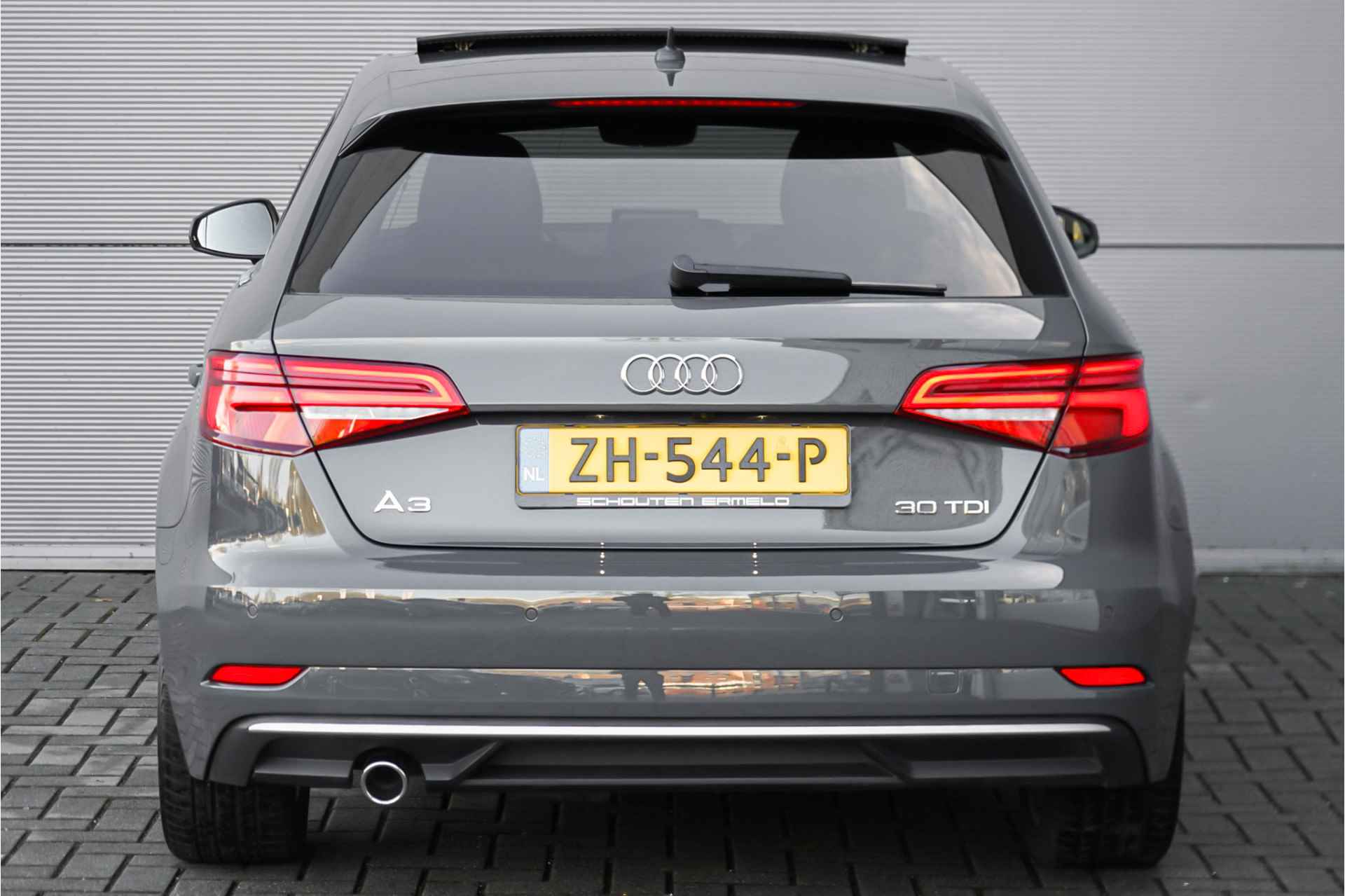 Audi A3 Sportback 30 TDI Sport Pano Navi Camera - 15/44