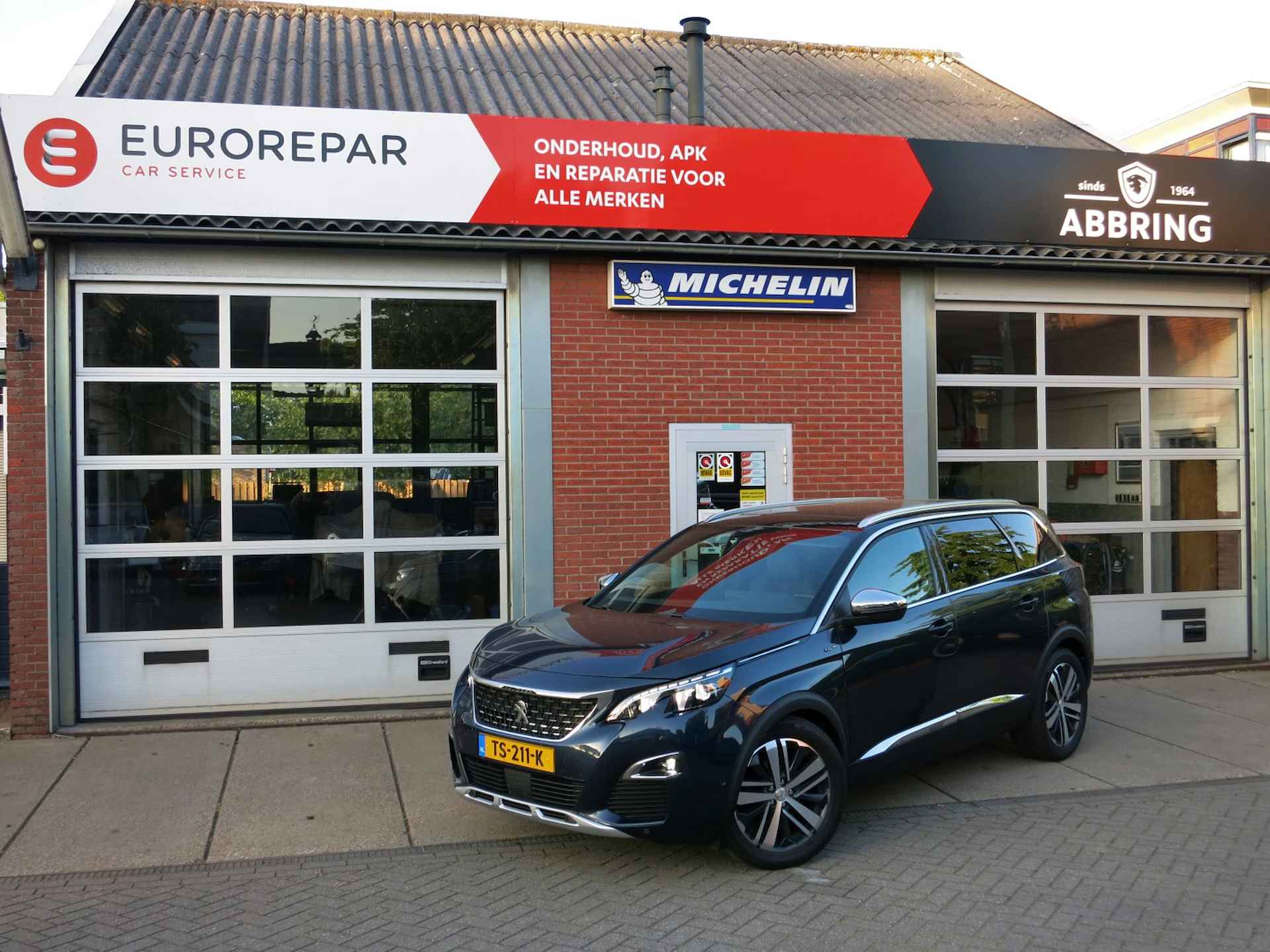 Peugeot Partner met Rolstoel aanpassing en oprit - 31/31