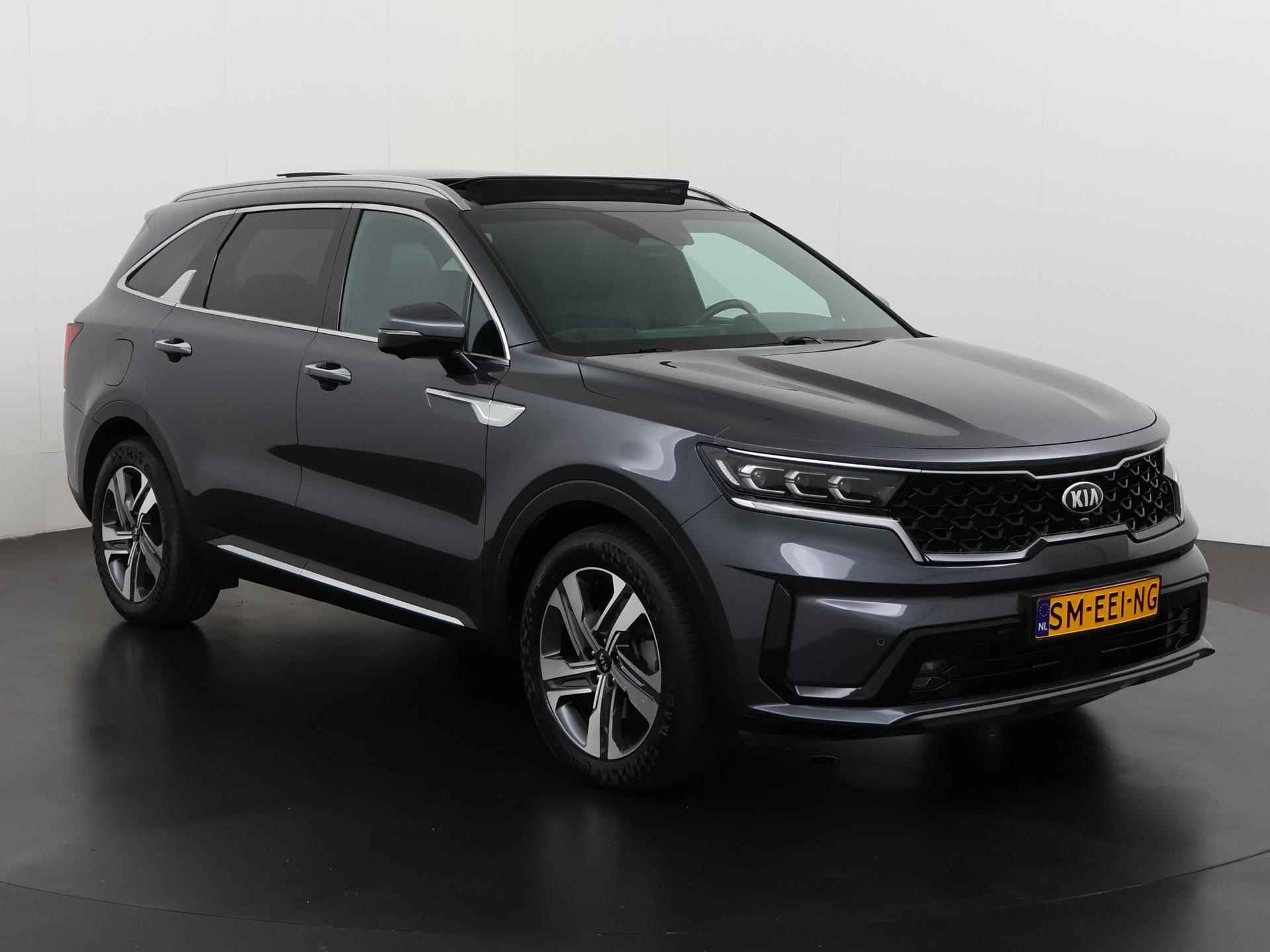 Kia Sorento 1.6 T-GDI Plug-in Hybrid 4WD ExecutiveLine | Panoramadak | Leder | Trekhaak | Zondag Open! - 30/50