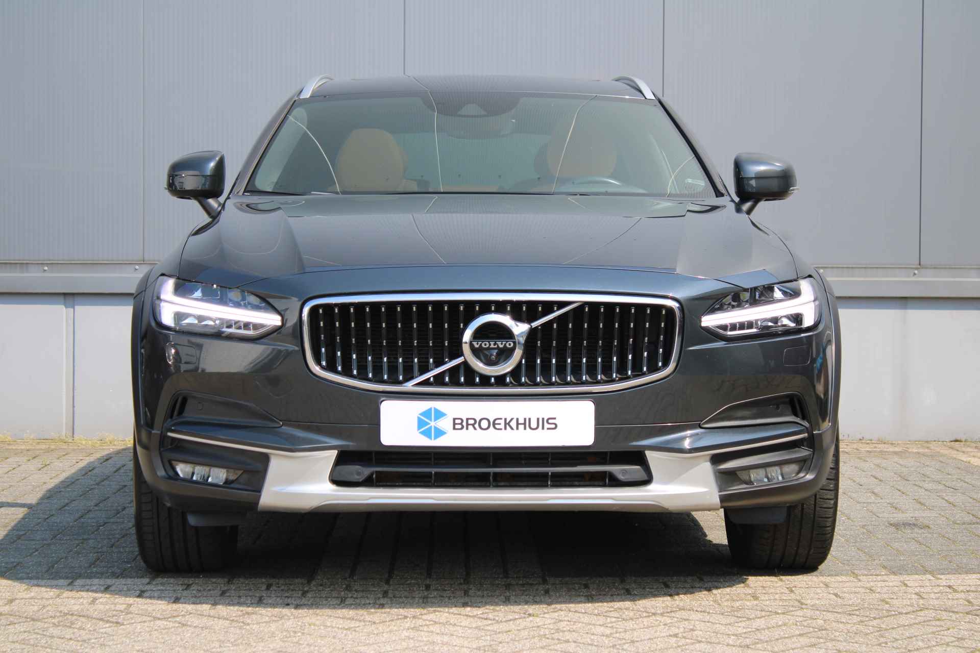 Volvo V90 Cross Country T5 250PK | STOELVERWARMING V+A | 360 CAMERA | PANORMA DAK | CARPLAY/ANDROID AUTO | ELEKTR. ACHTERKLEP | HEAD UP DISPLAY | - 9/38