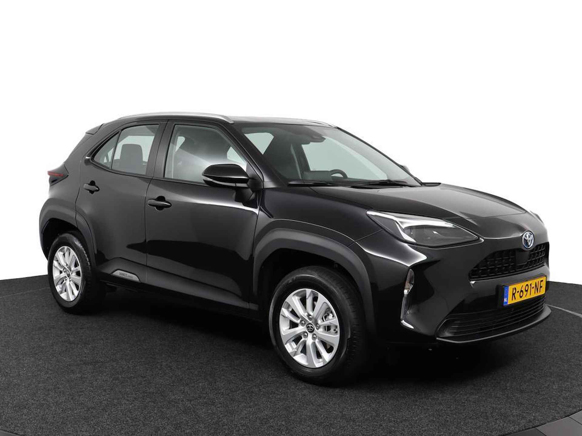 Toyota Yaris Cross 1.5 Hybrid Active | Apple Carplay/Android Auto | Parkeercamera | Climate-control | Adaptieve Cruise-Control | - 14/48