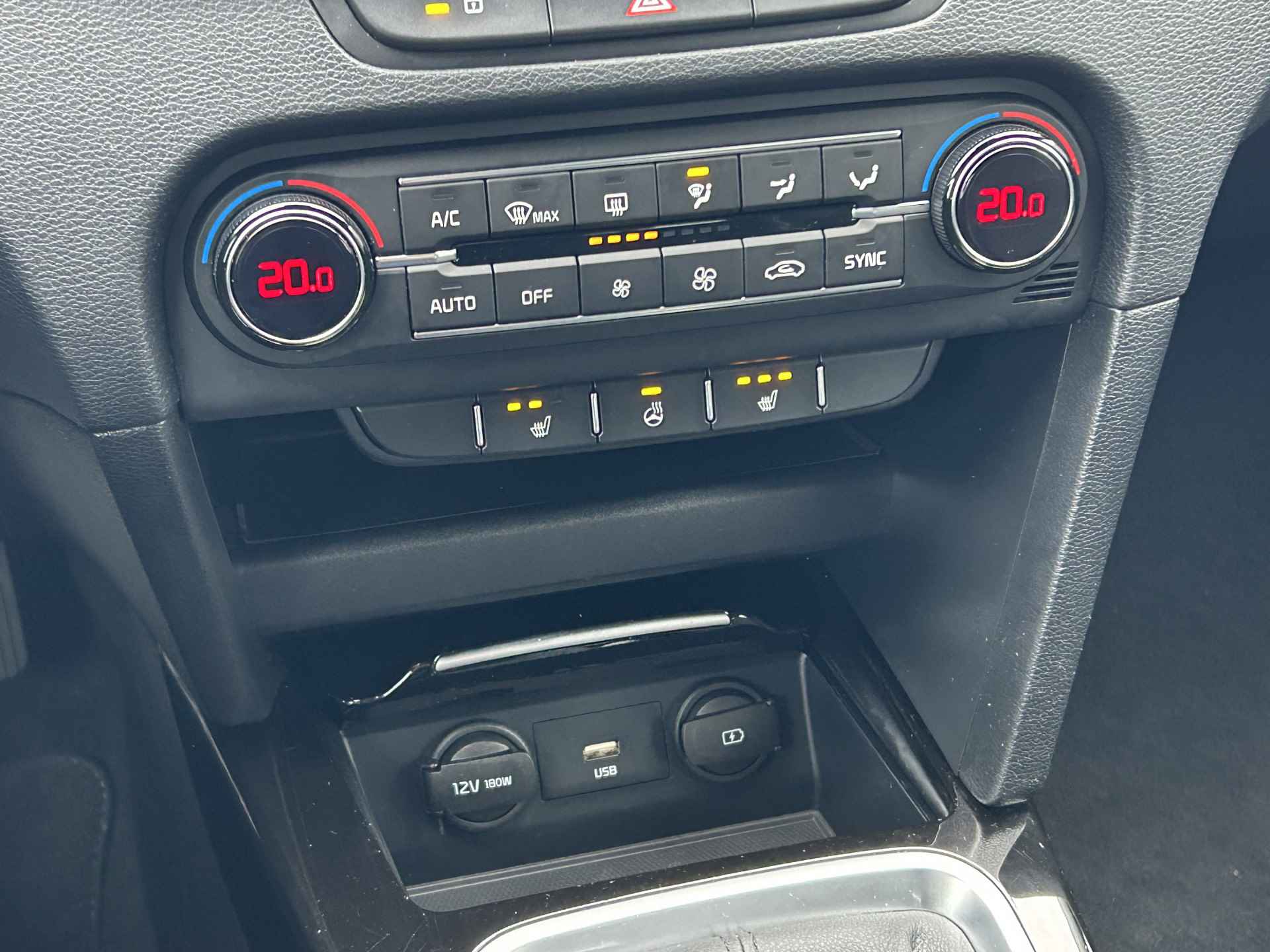 Kia Ceed Sportswagon 1.0 T-GDi DynamicPlusLine | Trekhaak | Stoel + stuurverwarming | Keyless | Carplay | Camera | DAB | - 12/35