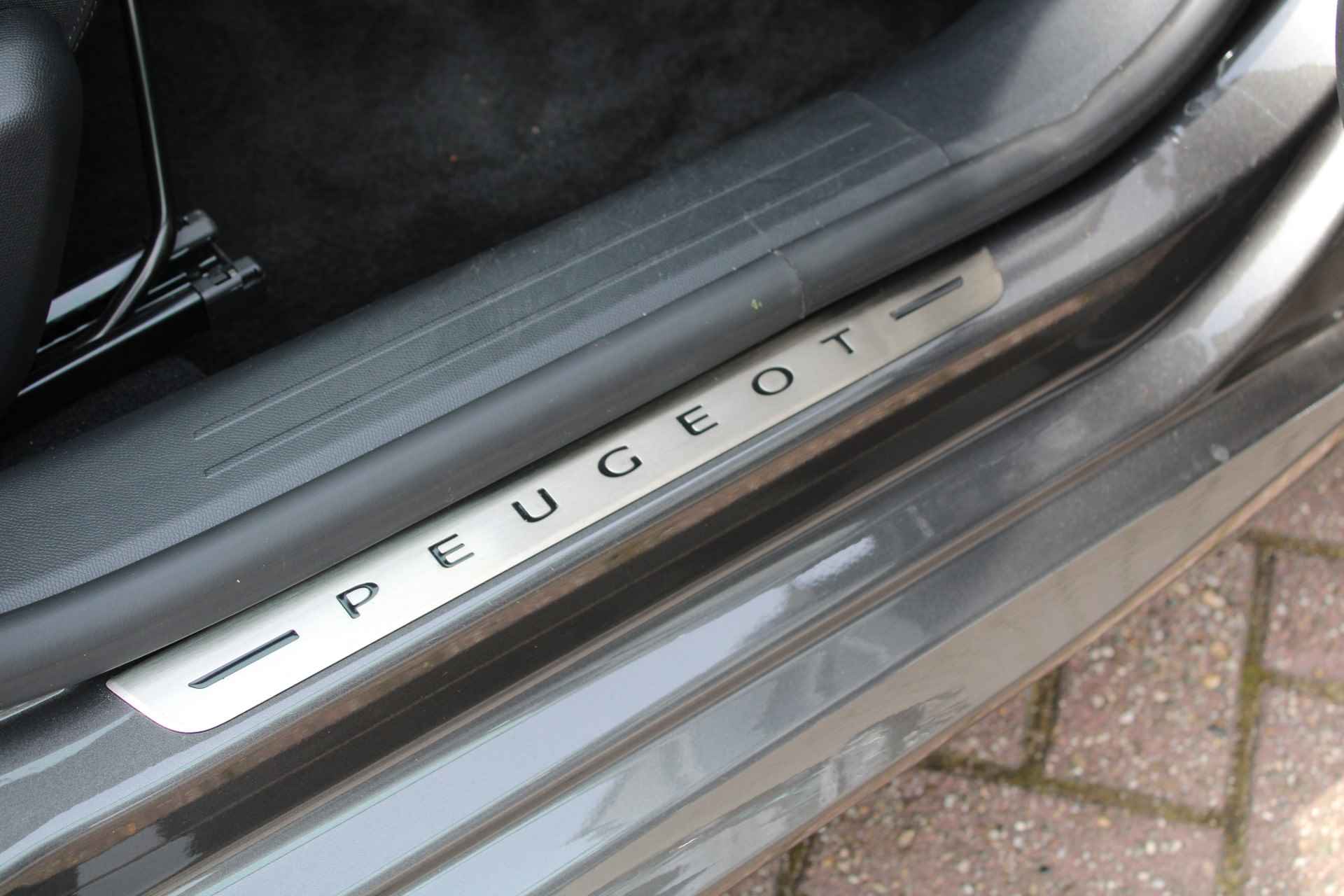 Peugeot 208 5drs 1.2 PureTech 100pk GT-Line | Navigatie | Camera | Full LED | Spoiler | 23.500km | Apple Carplay | - 7/34