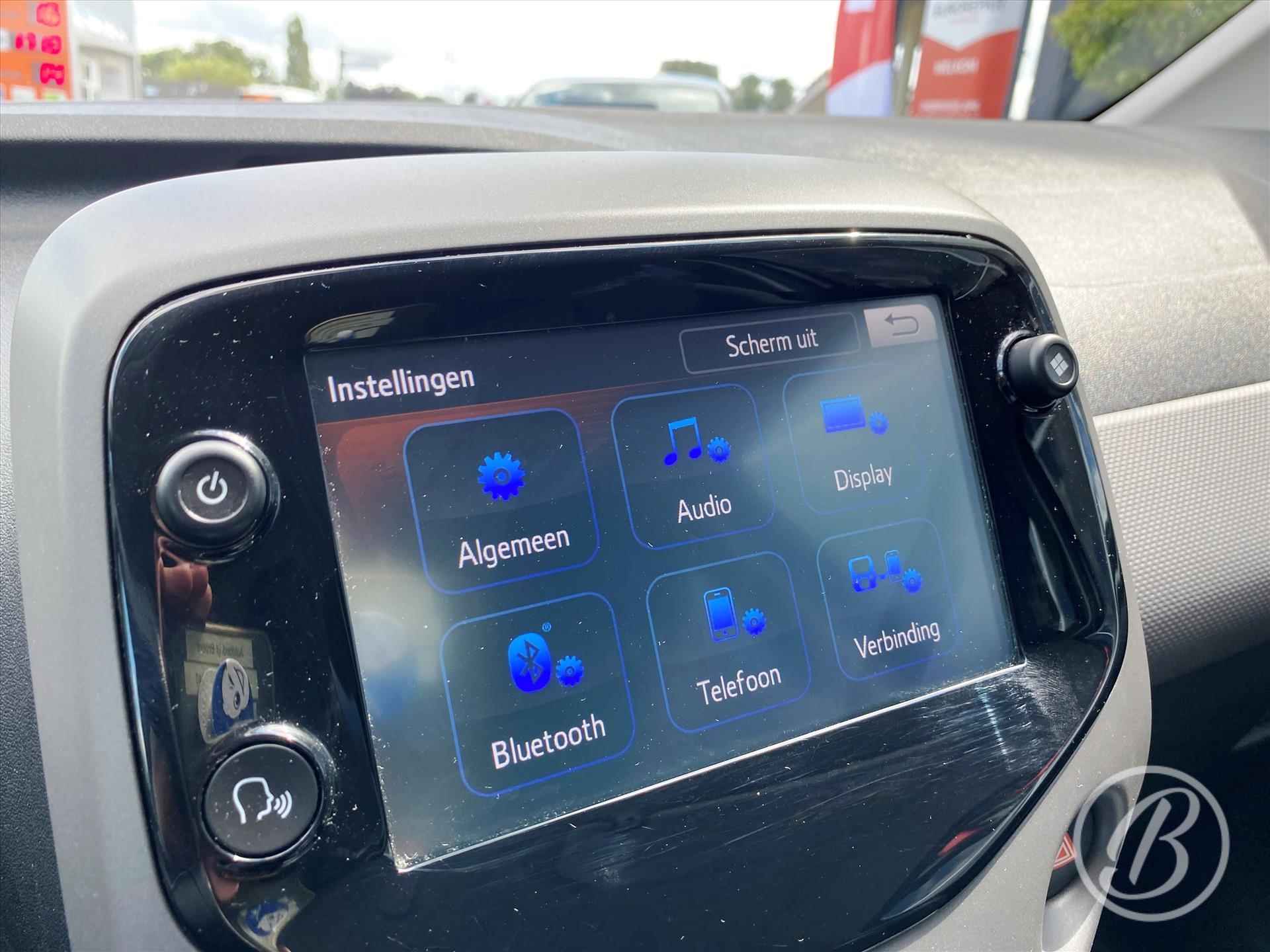 PEUGEOT 108 1.0 VTi 72pk 5D Active | touchscreen audio unit, navigatie via apple carplay of android auto, camera, airco, bluetooth, dab, elek. ramen - 33/51