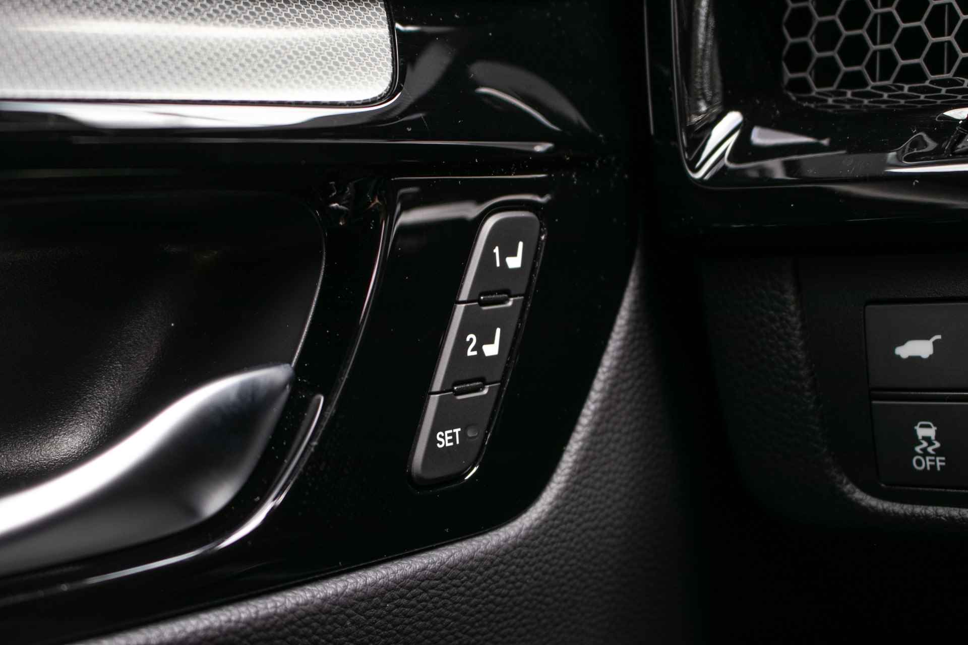 Honda CR-V 2.0 e:PHEV Advance Tech All-in rijklrprs| Schuif-/kanteldak | 19" LM | Leder - 52/58