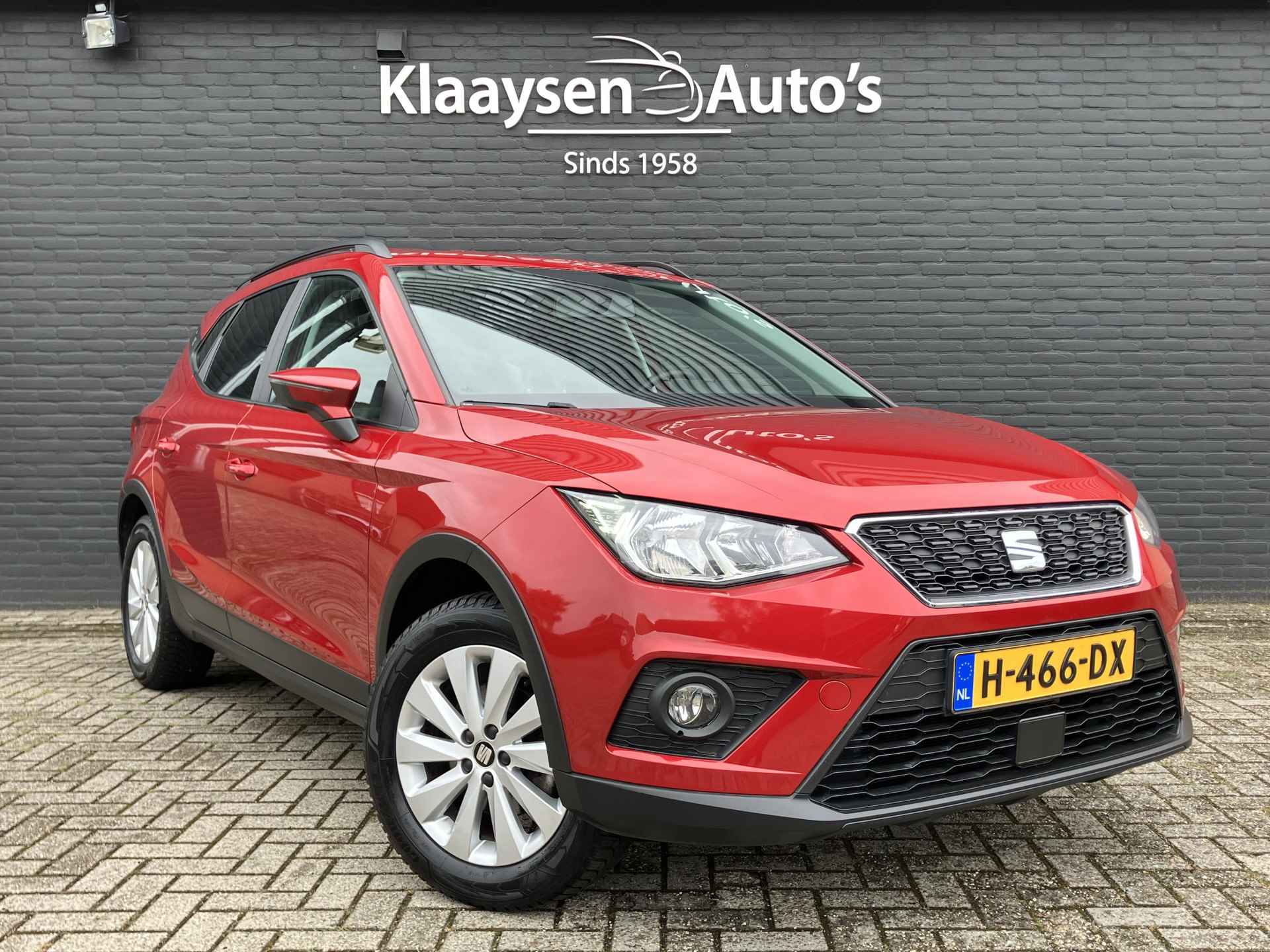 SEAT Arona 1.0 TSI Style | 1e eigenaar | dealer onderhouden | airco | cruise control | bluetooth | parkeersensoren - 4/34