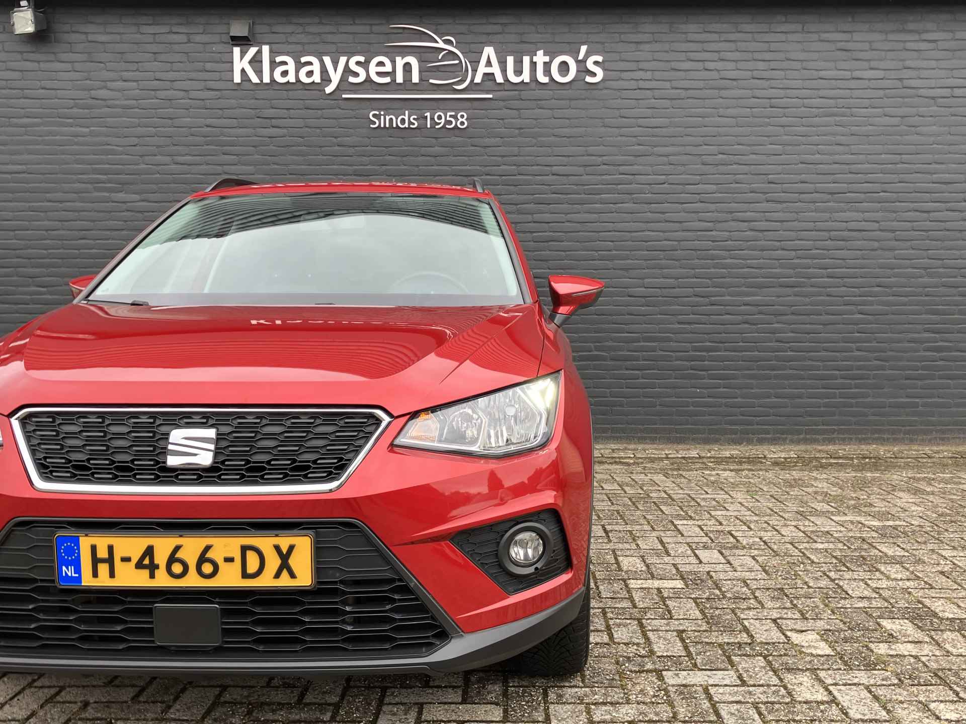 SEAT Arona 1.0 TSI Style | 1e eigenaar | dealer onderhouden | airco | cruise control | bluetooth | parkeersensoren - 11/34