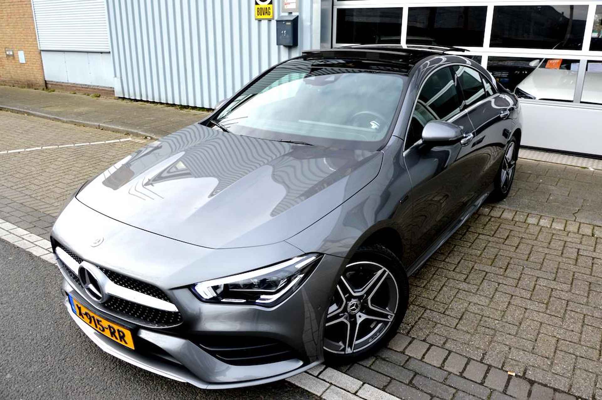 Mercedes-Benz CLA-klasse 250e AMG LMV-18/CAM/NAVI/LEER/PANO - 10/59