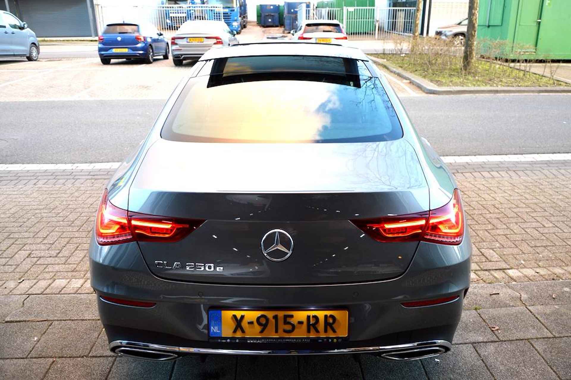 Mercedes-Benz CLA-klasse 250e AMG LMV-18/CAM/NAVI/LEER/PANO - 22/59