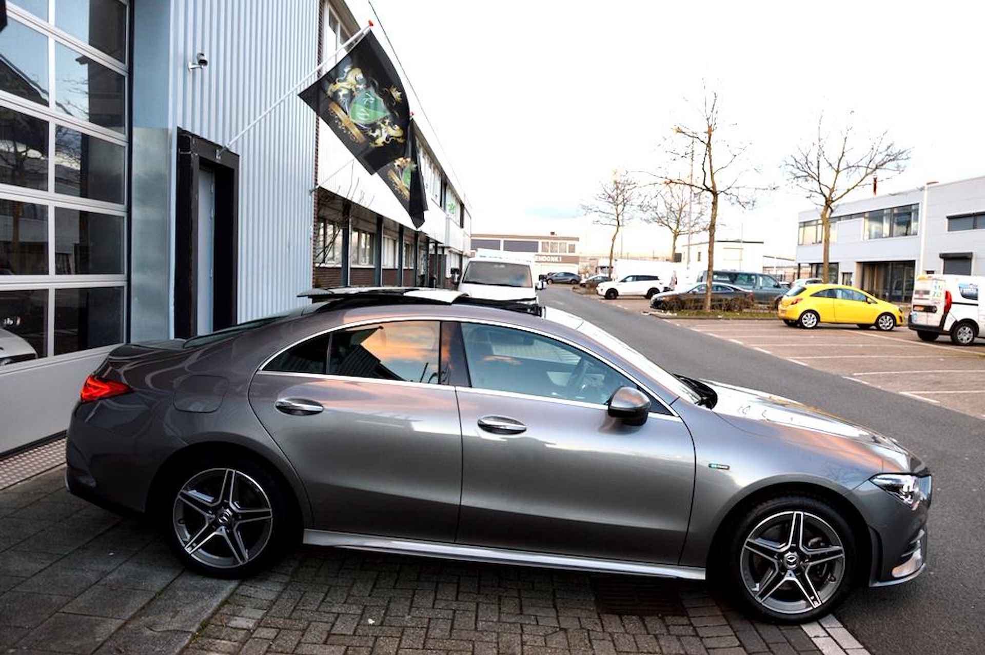 Mercedes-Benz CLA-klasse 250e AMG LMV-18/CAM/NAVI/LEER/PANO - 23/59