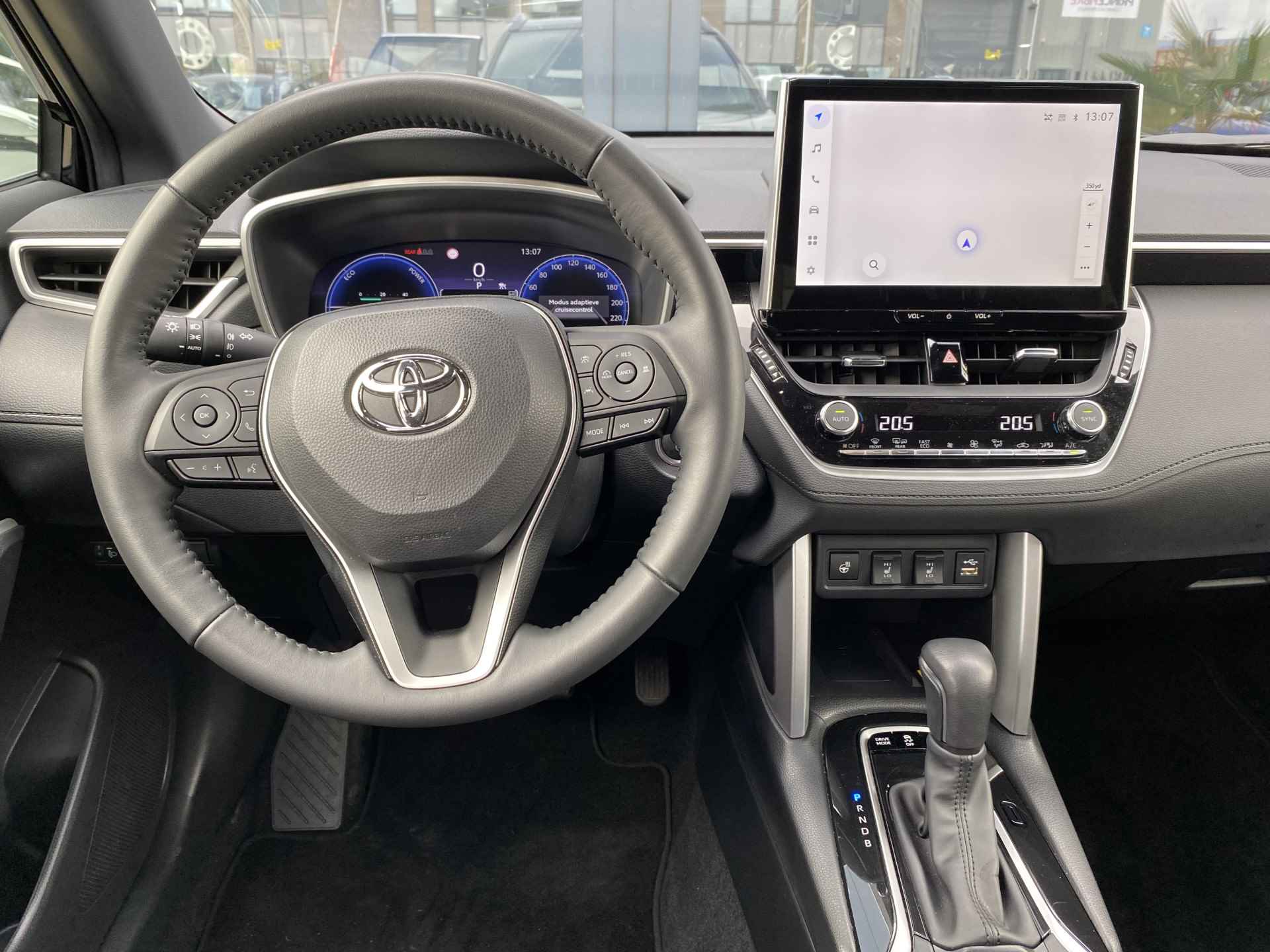 Toyota Corolla Cross Hybrid 200 Style Adap Cruise Control , Apple Carplay & Stoel / Stuurverwarming - 12/32