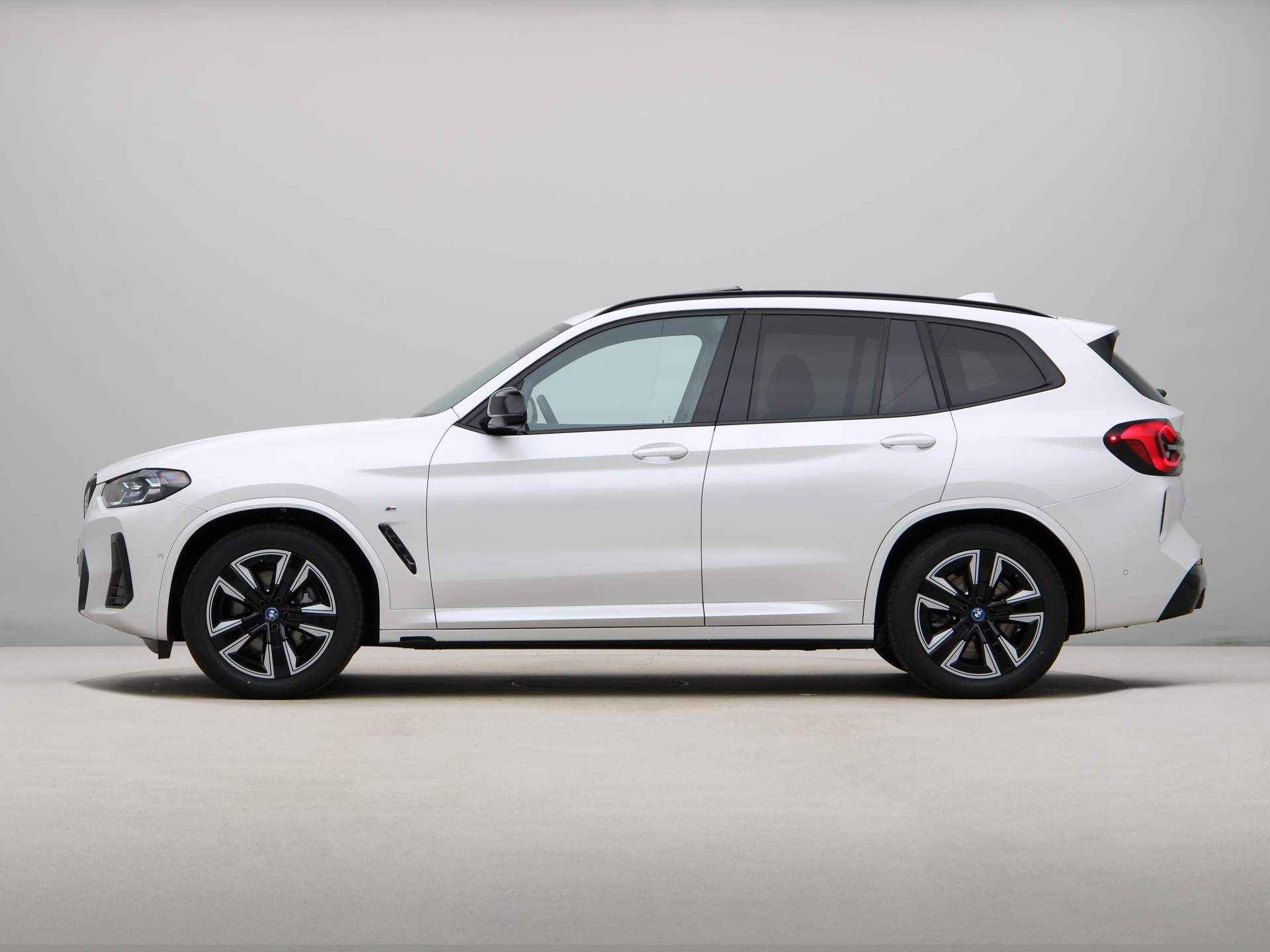 BMW iX3 Executive 80 kWh - 13/27