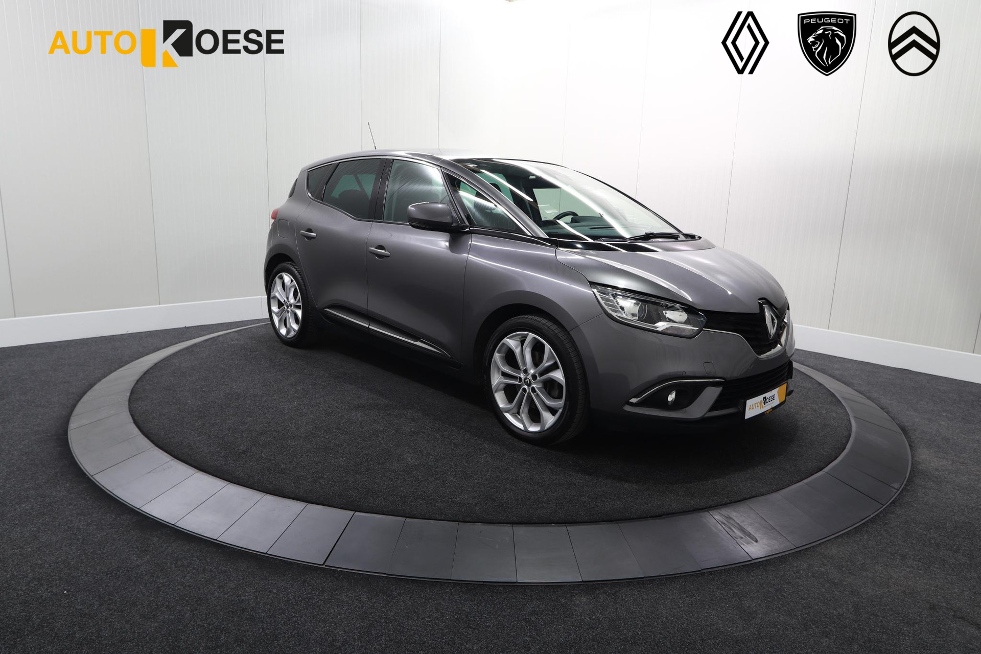 Renault Scénic TCe 140 EDC Intens | Parkeersensoren | Navigatie | Apple Carplay | Cruise Control