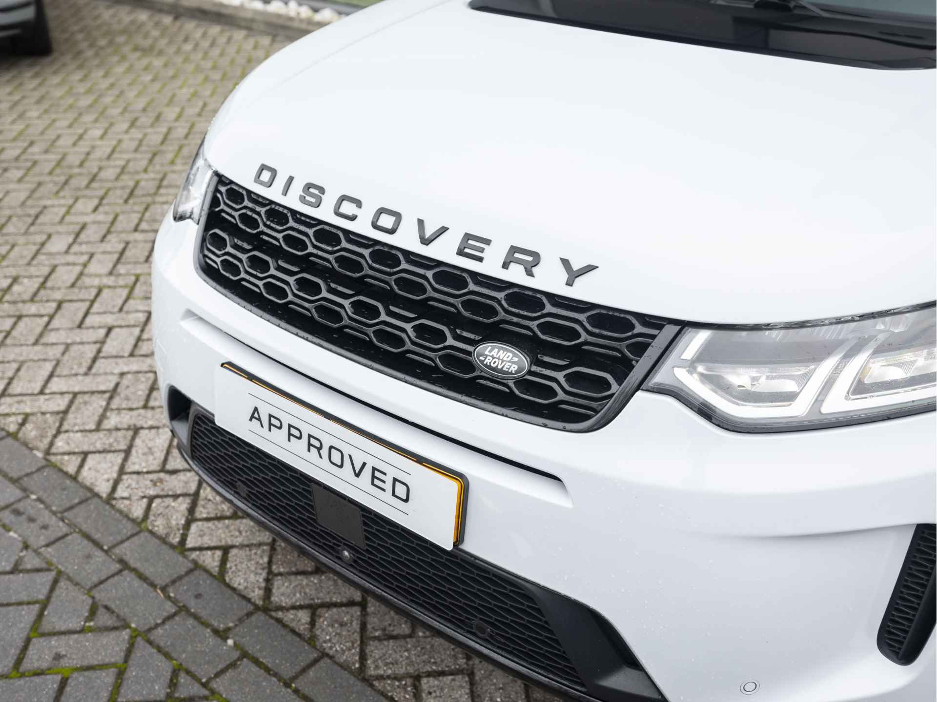 Land Rover Discovery Sport P300e S Blind Spot Assist | Trekhaak | Interactive Driver Display - 8/57