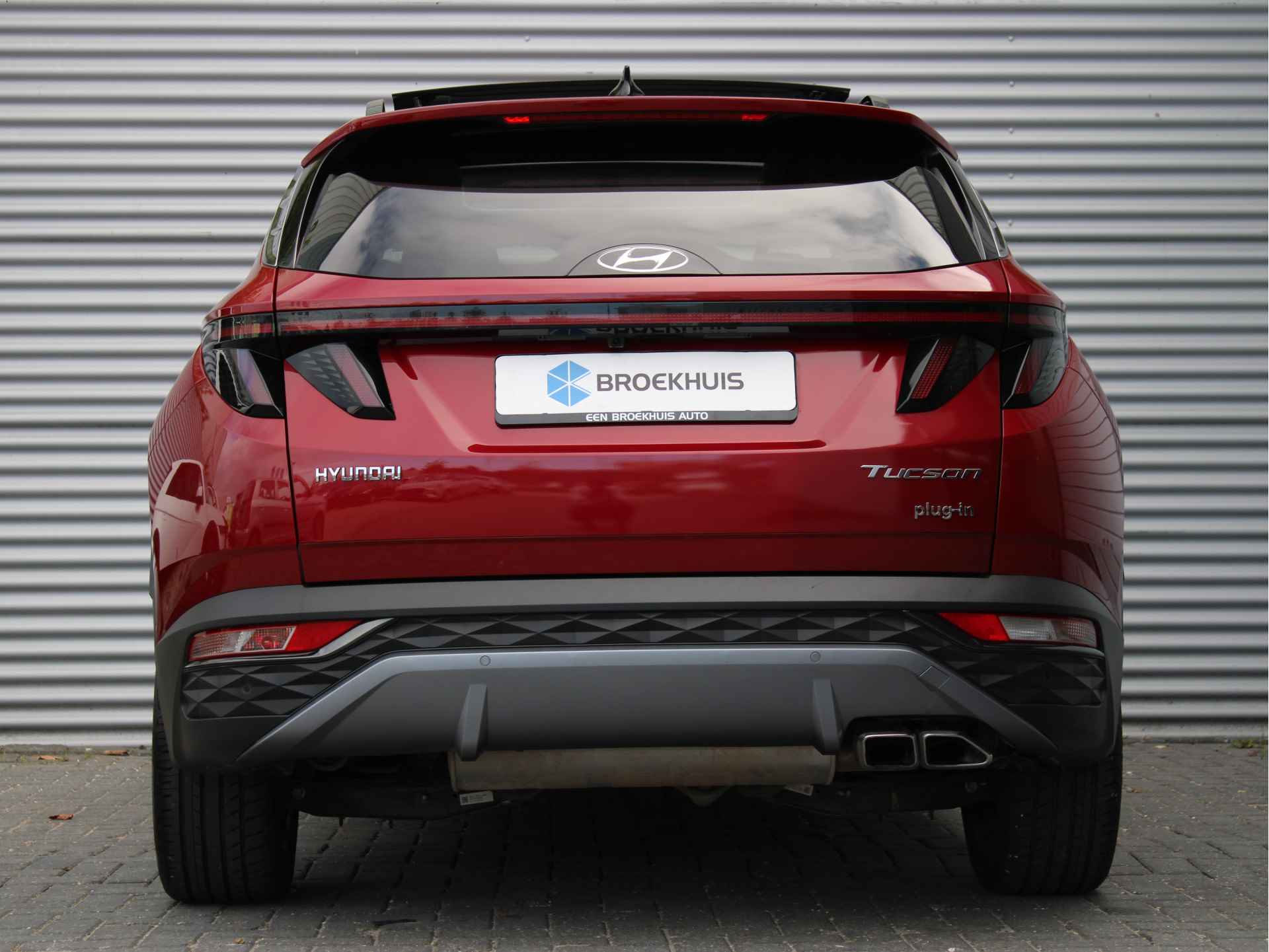 Hyundai Tucson 1.6 T-GDI PHEV Premium Sky 4WD 265pk Automaat | Vol-Leder | Schuif-/Kanteldak | Elektr. Achterklep | Stoelkoeling/verwarming | 3 - 5/40