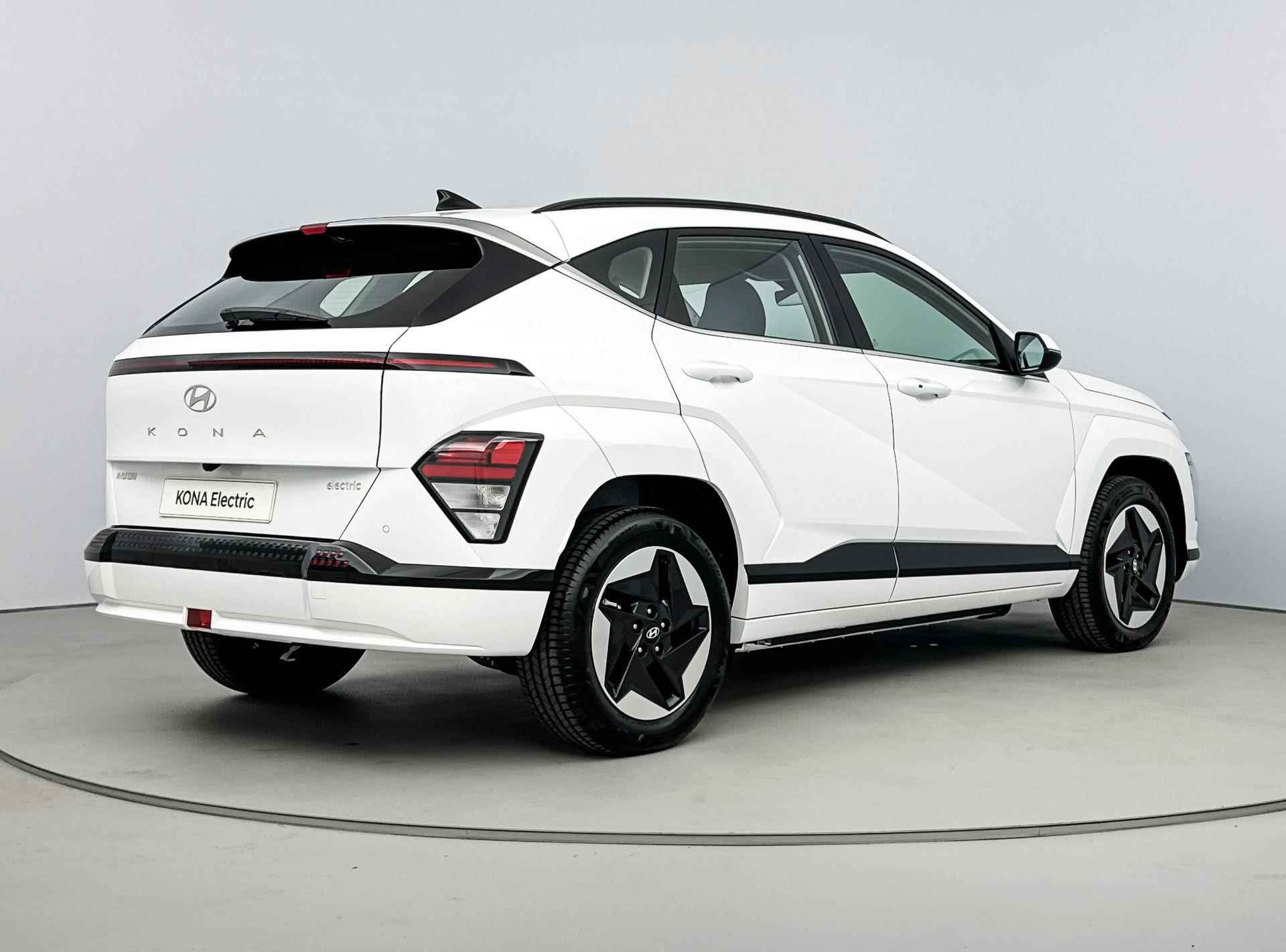 Hyundai Kona Electric Comfort 65.4 kWh | €6200,- VOORRAAD VOORDEEL!!! | - 3/28