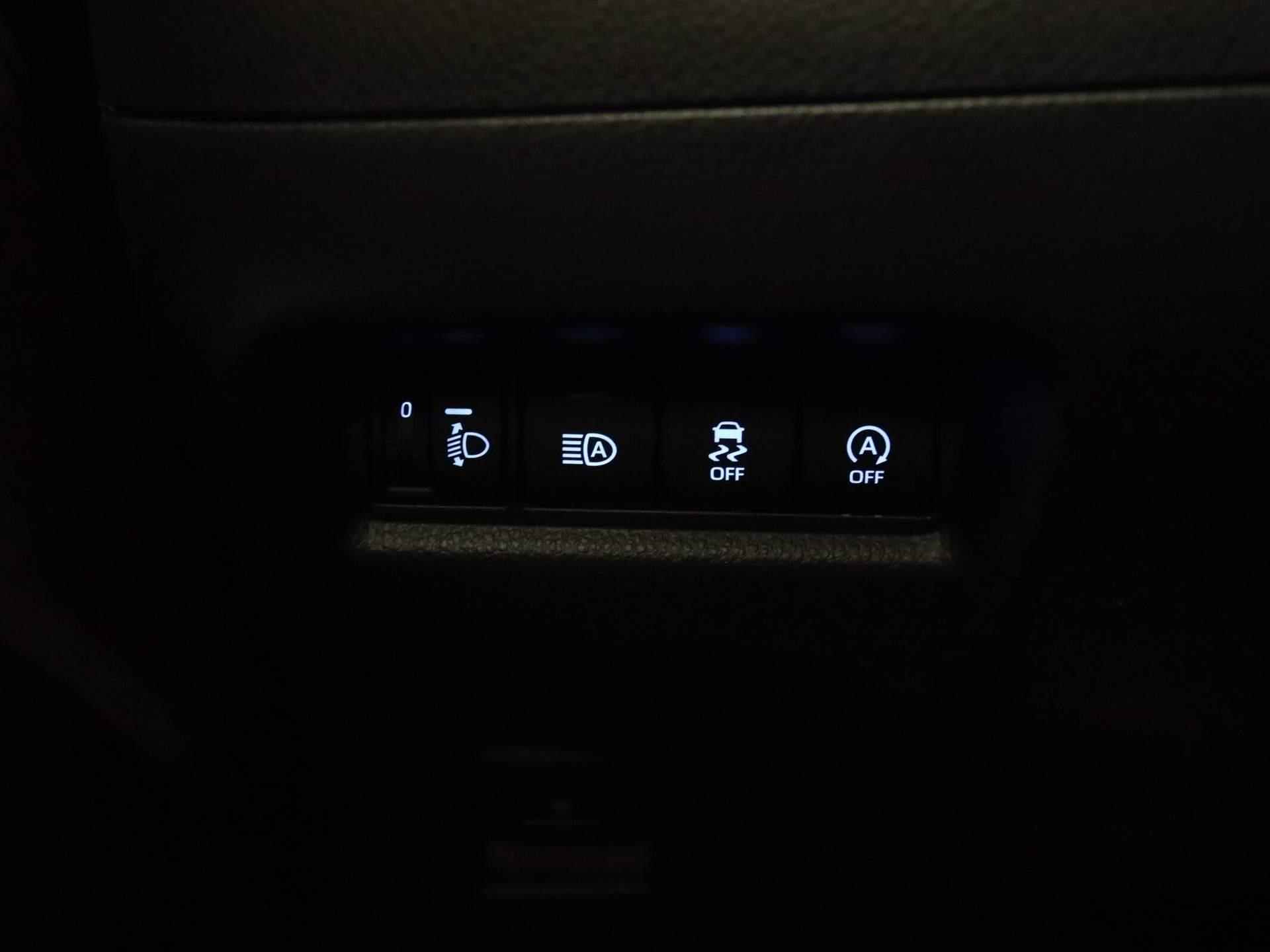 Toyota Aygo X 1.0 VVT-i MT Pulse - ORIGINEEL NEDERLANDSE AUTO - DIRECT UIT VOORRAAD LEVERBAAR - LEASE MOGELIJK! - ADAPTIVE CRUISE CONTROL - ACHTERUITRIJ CAMERA - 17/29