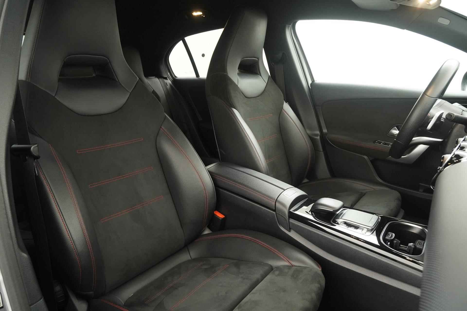 Mercedes-Benz A-klasse 200 Premium | Virtual cockpit | Camera | - 25/37