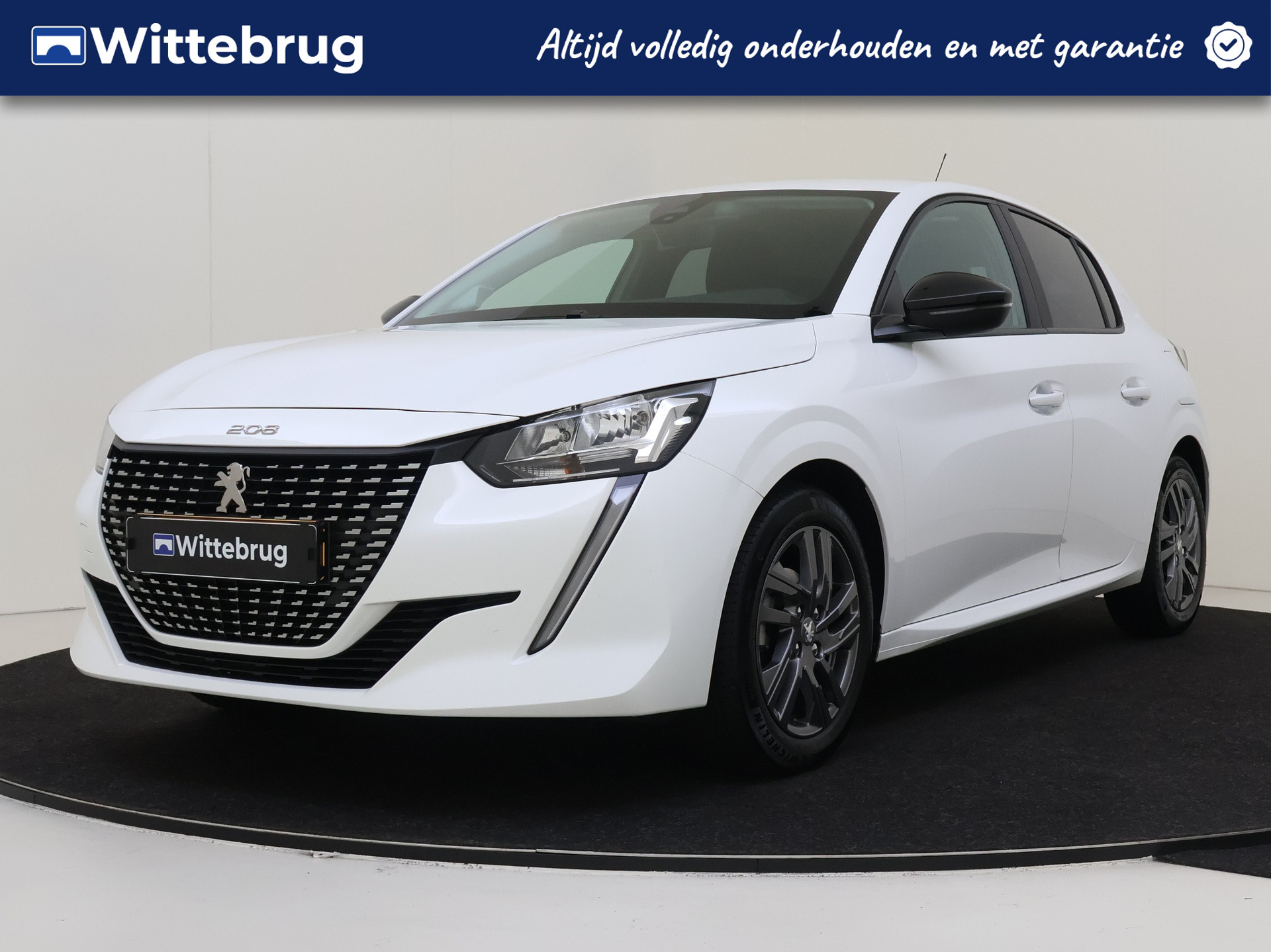 Peugeot 208 1.2 PureTech Active Pack Navigatie | Lichtmetalen Velgen | Cruise Control | Parkeersensoren