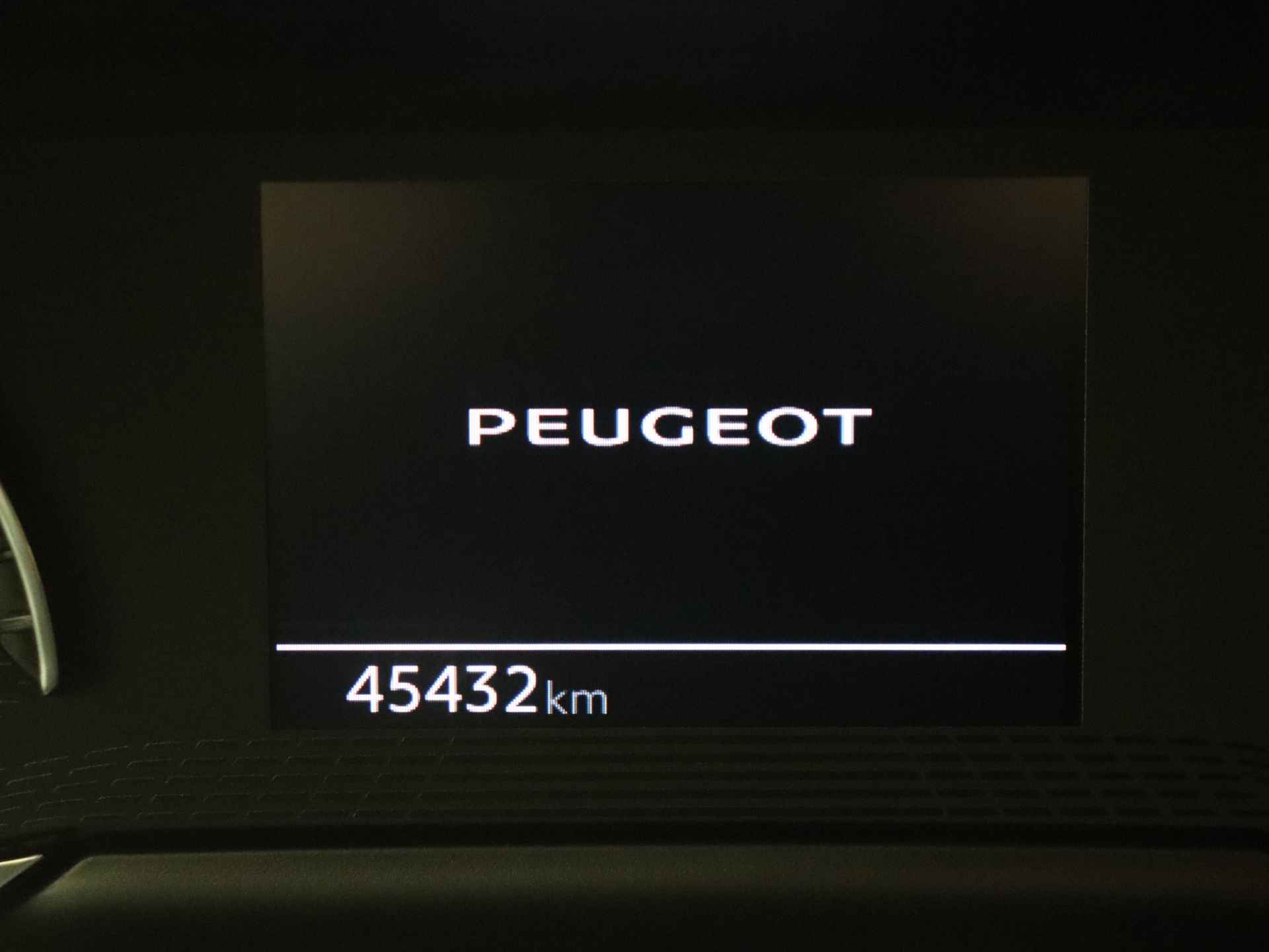 Peugeot 208 1.2 PureTech Active Pack Navigatie | Lichtmetalen Velgen | Cruise Control | Parkeersensoren - 9/42