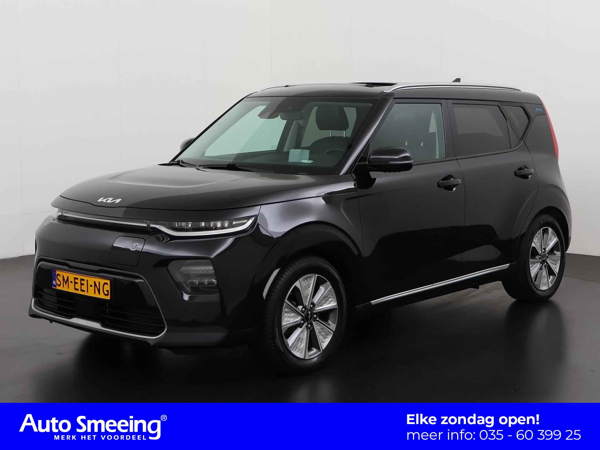 Kia e-Soul ExecutiveLine 64 kWh | 3 Fasen | Schuifdak | Leder | Zondag Open!