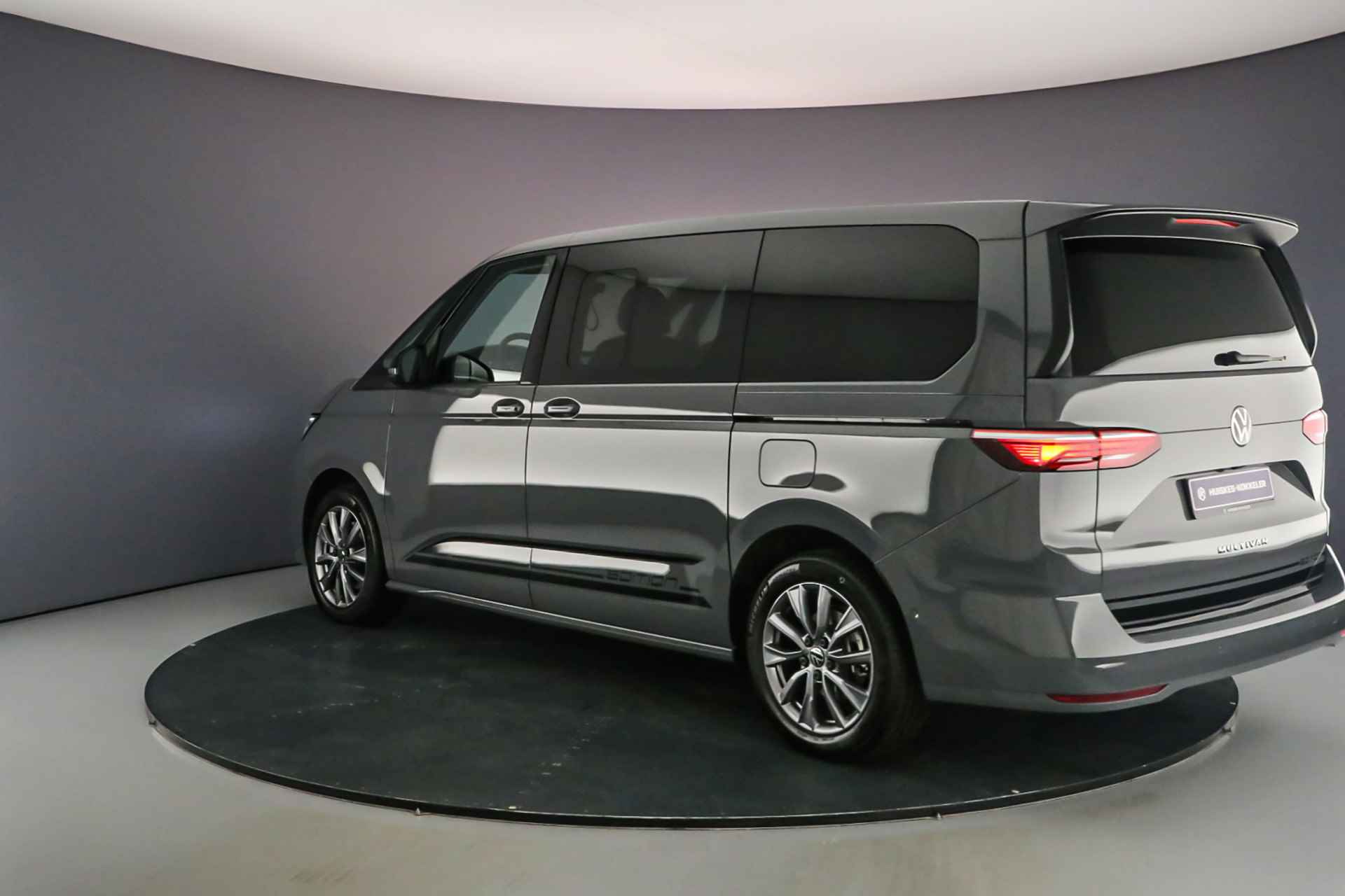 Volkswagen Multivan 1.4 eHybrid L2H1 Style T7 1.4 TSI PHEV 218PK L2H1 | Navigatie | 7-zitter| Panoramadak | Led | - 4/56