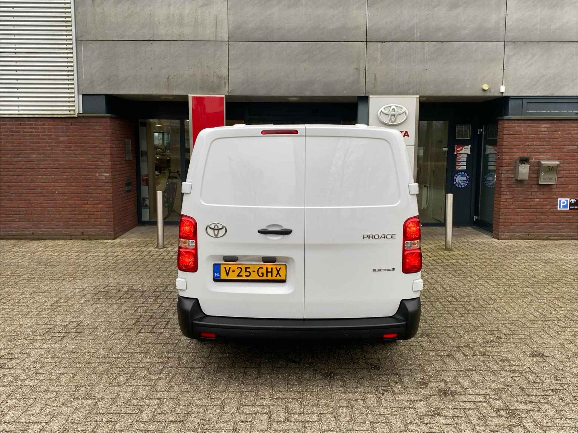 Toyota Proace Long Worker CHALLENGER 75KWH ELECTRIC - 13/43