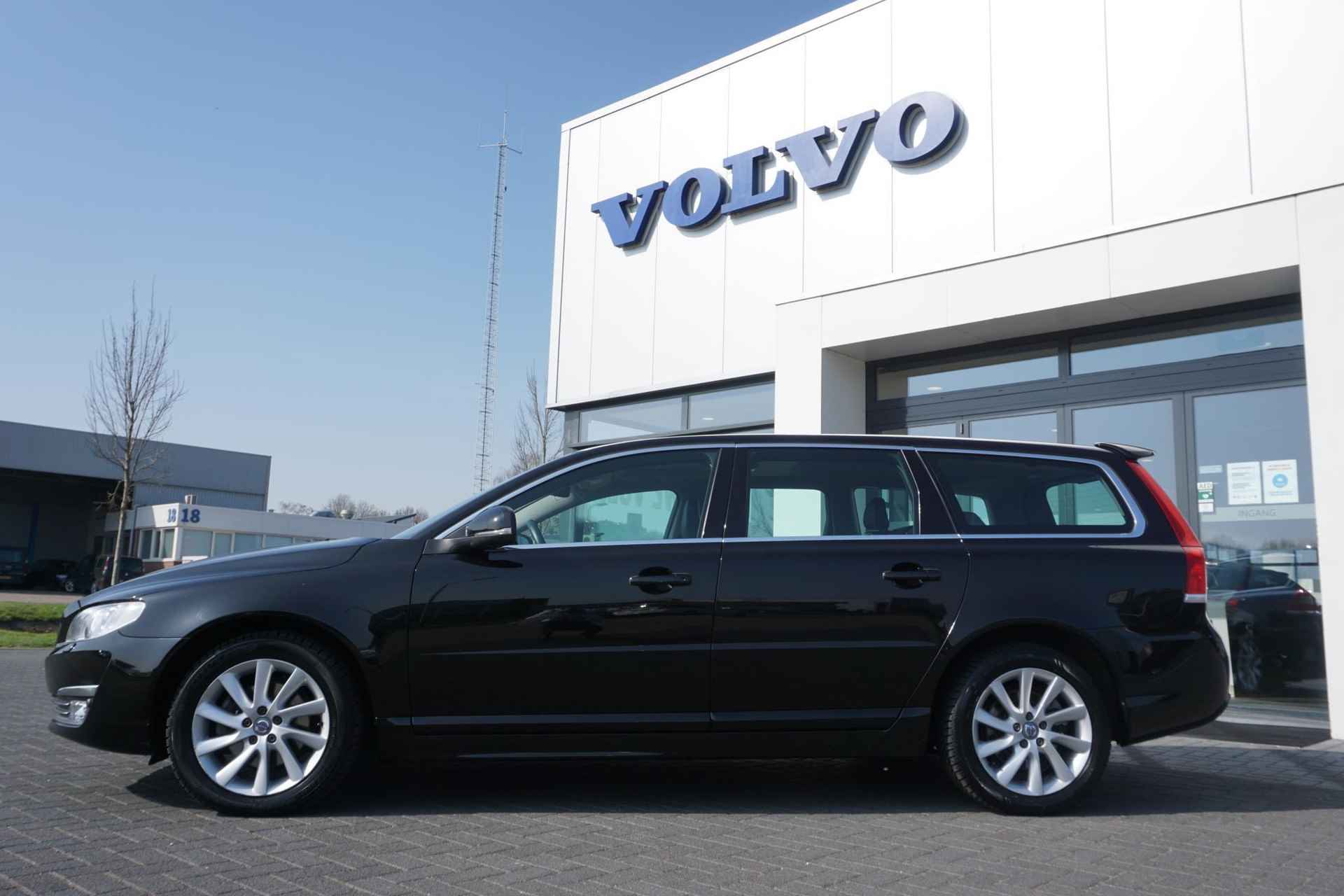 Volvo V70 2.0 T4 Polar+ | Trekhaak | Memory | Schuif-Kanteldak |  Harman/Kardon audio | Leder | Stand kachel | Bi-Xenon - 14/32