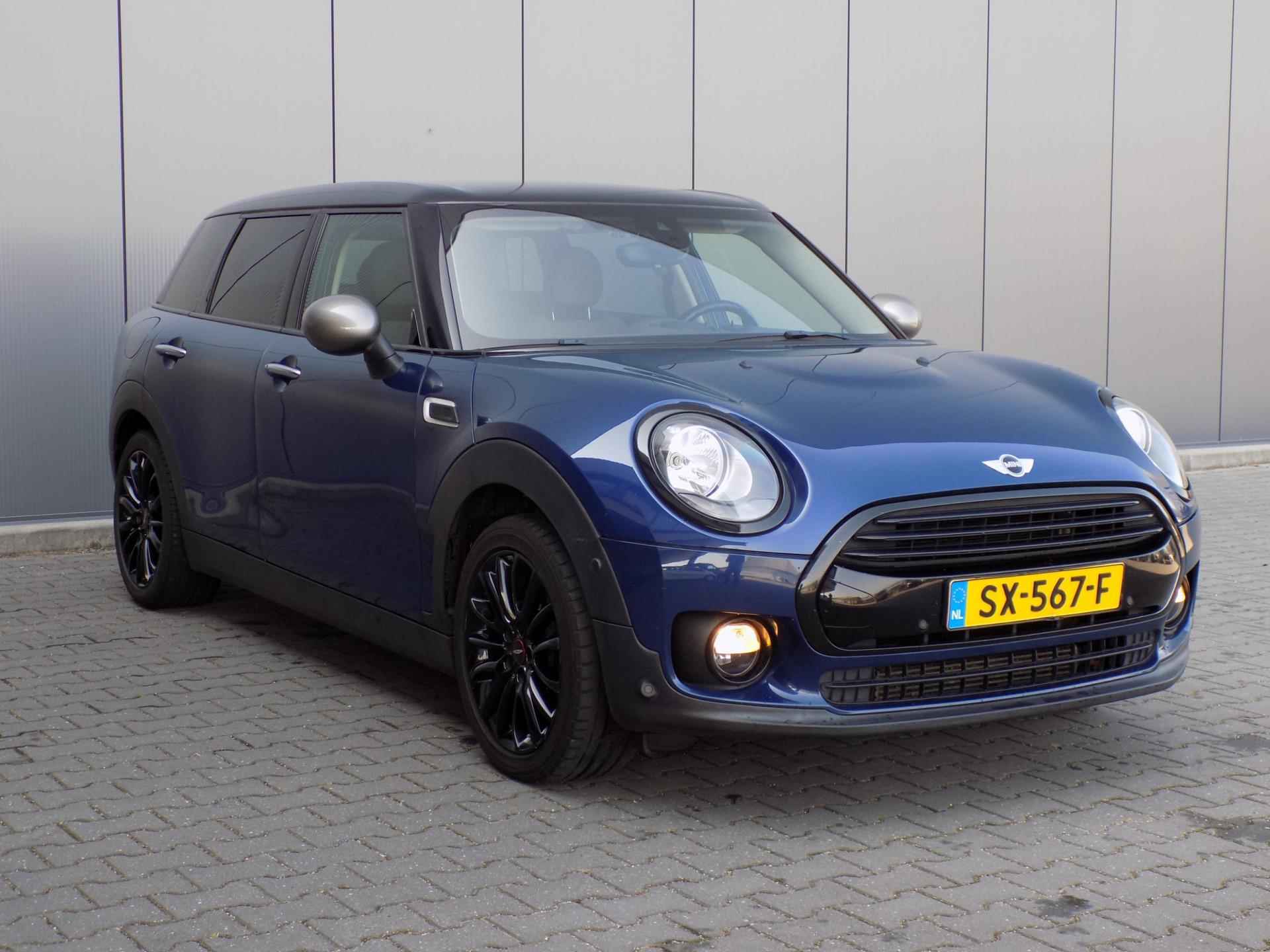 Mini Mini Clubman 1.5 Cooper Salt Serious Business Automaat - 6/14