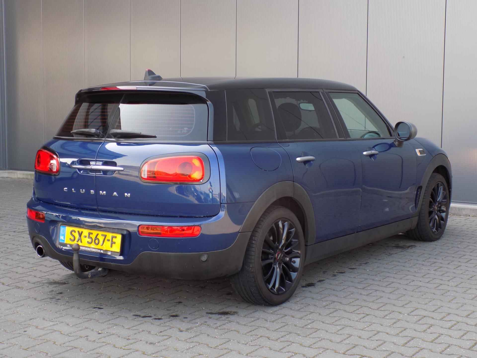 Mini Mini Clubman 1.5 Cooper Salt Serious Business Automaat - 10/14