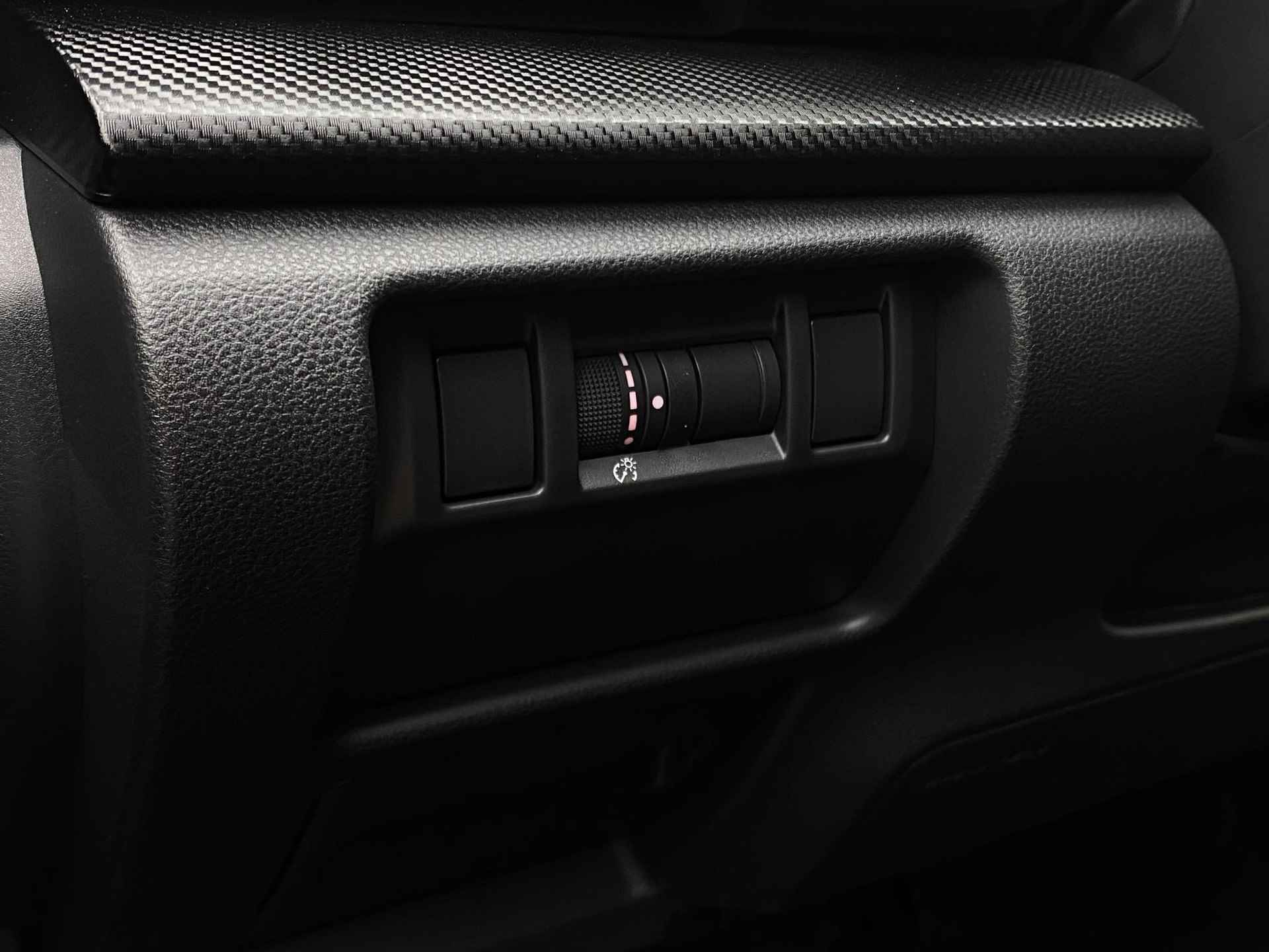 Subaru Crosstrek 2.0i Premium | Navigatie | EyeSight | adaptieve cruise control | Stoelverwarming voor | elektrisch schuif-/kanteldak | - 21/42