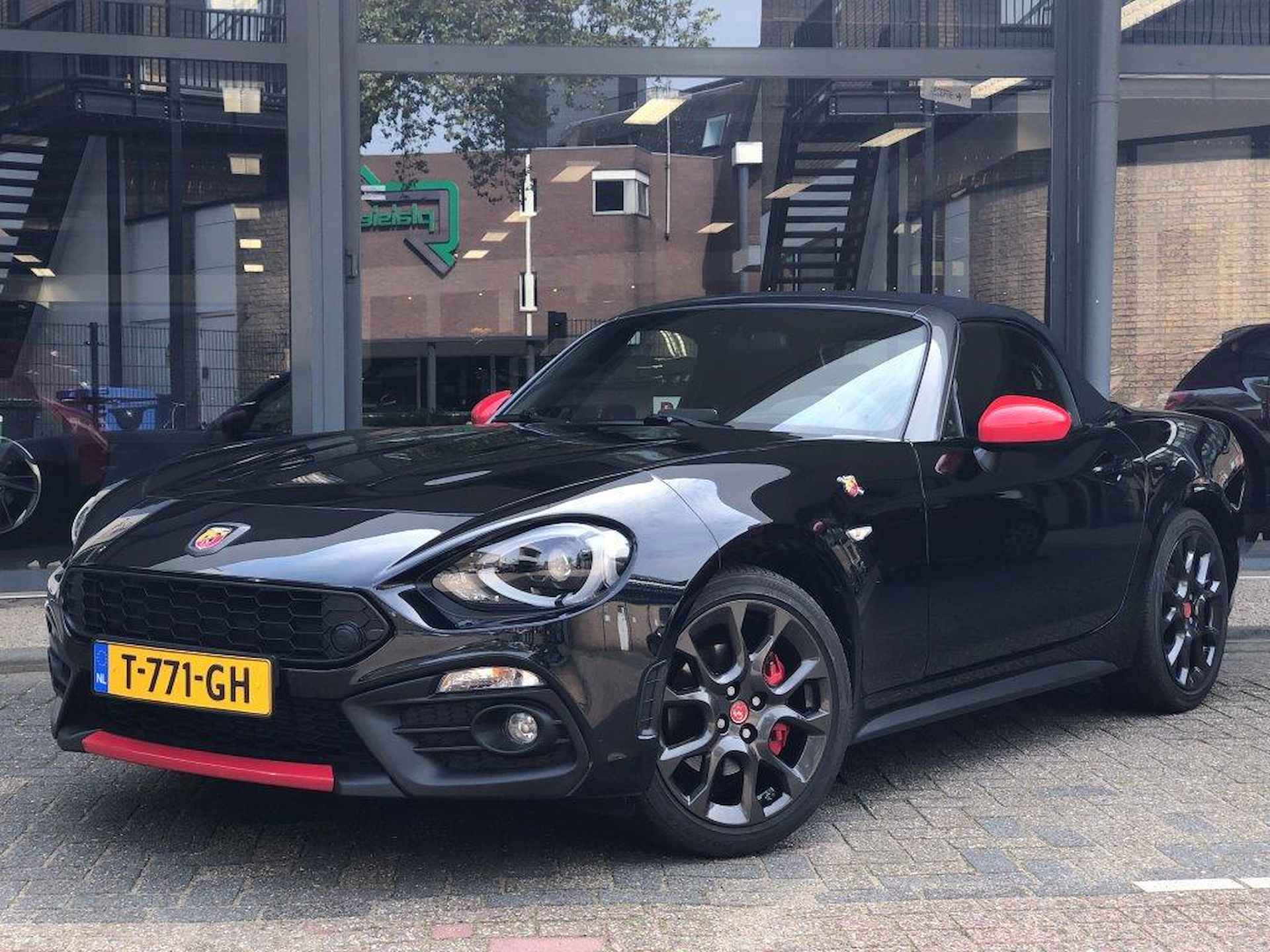 Fiat 124 Spider ABARTH - 3/21