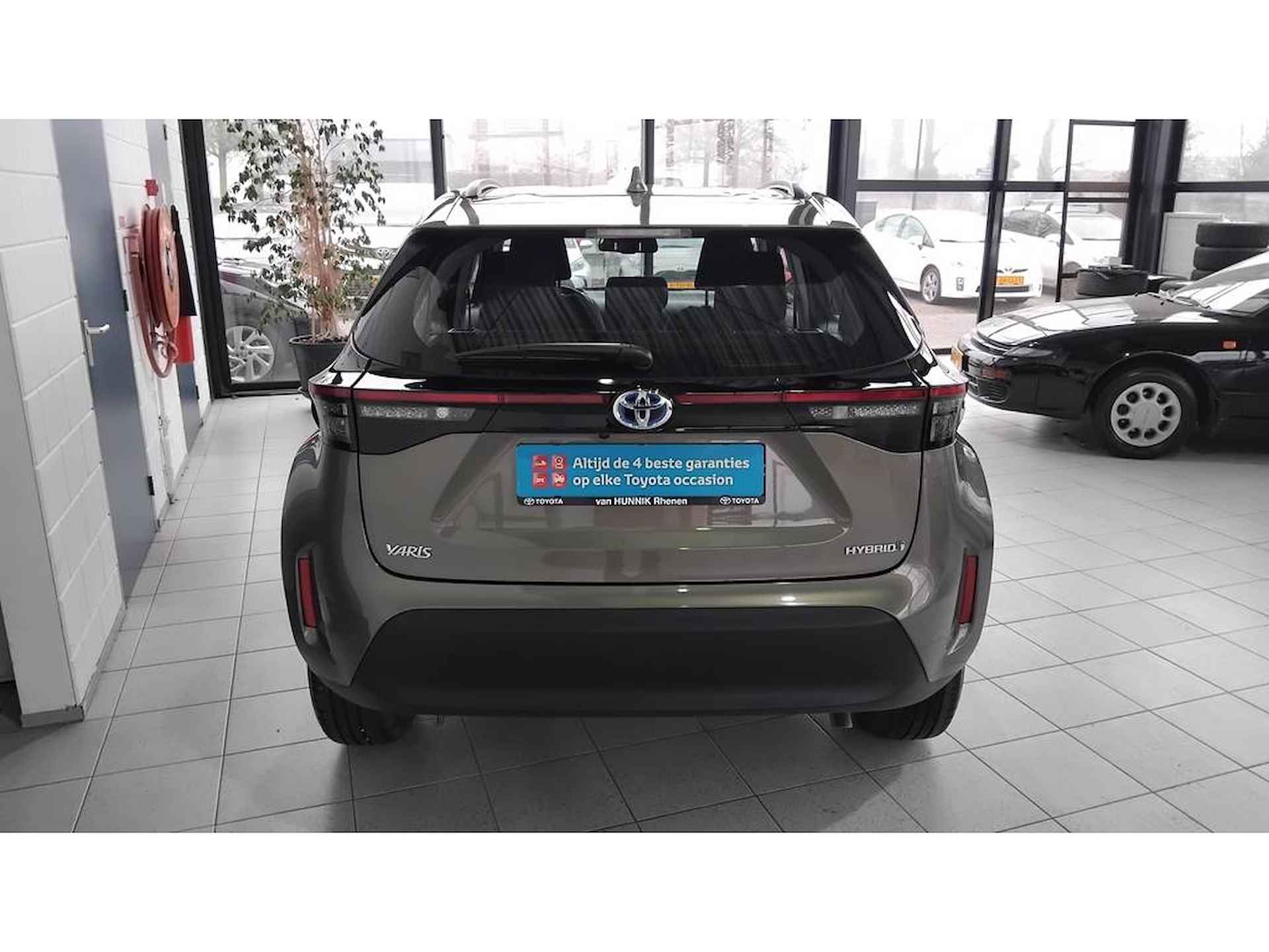 Toyota Yaris Cross 1.5 | HUD | Keyless | Stoel/stuurverw | Navigatie | LED | - 3/24