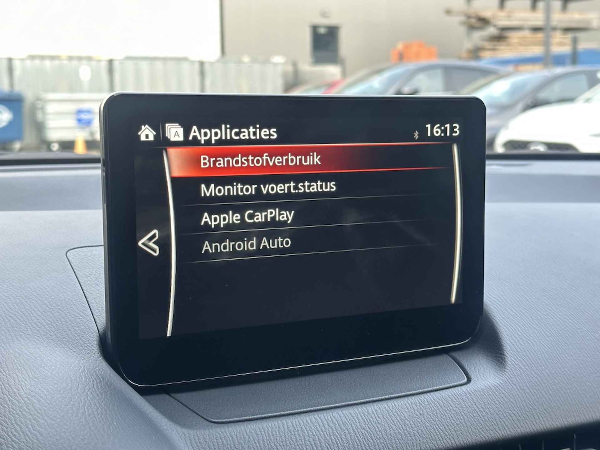 Mazda 2 1.5 SkyActiv-G Homura Automaat / Carplay / Camera - 31/32