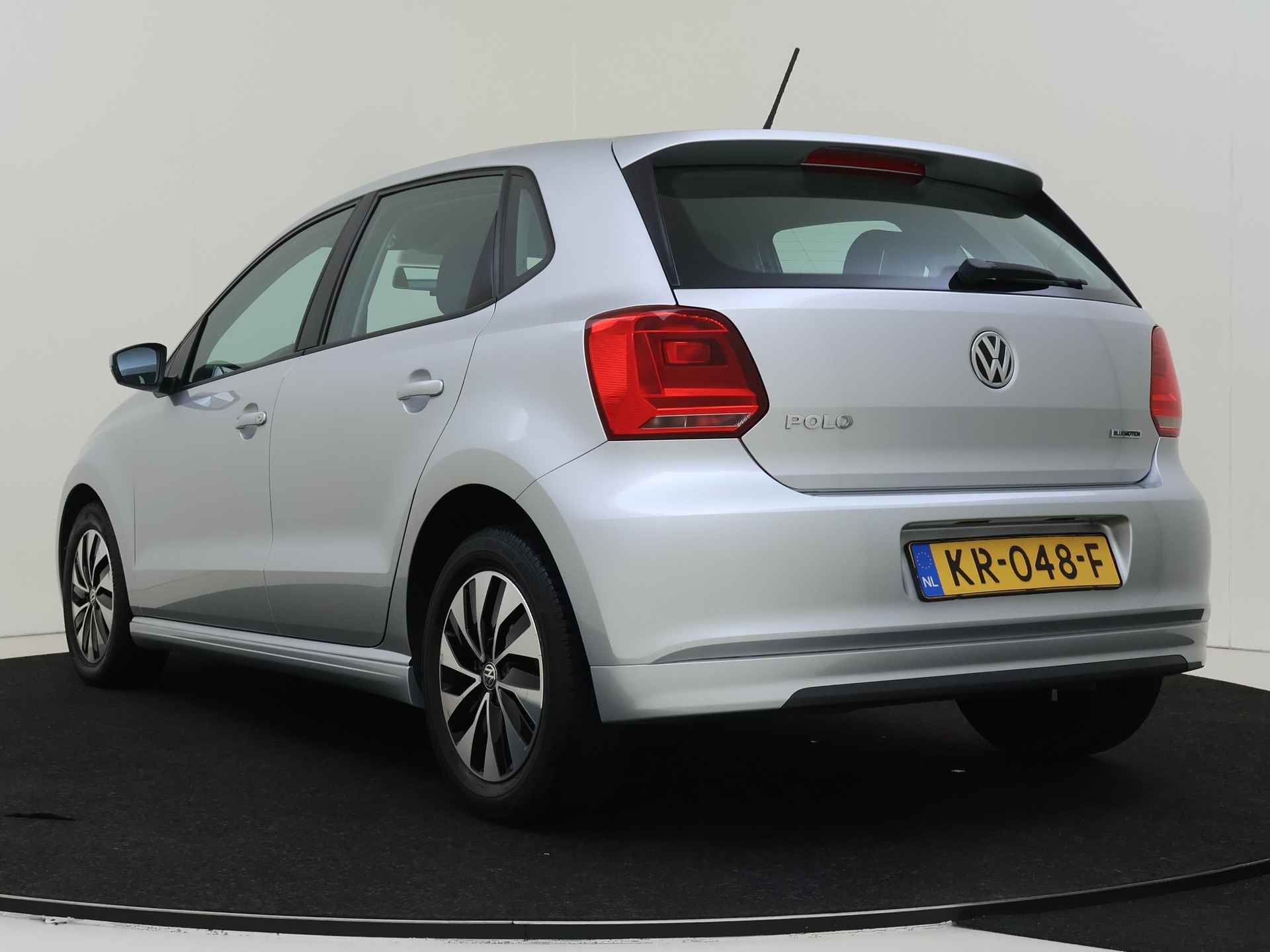 Volkswagen Polo 1.0 BlueMotion Edition - 5/32