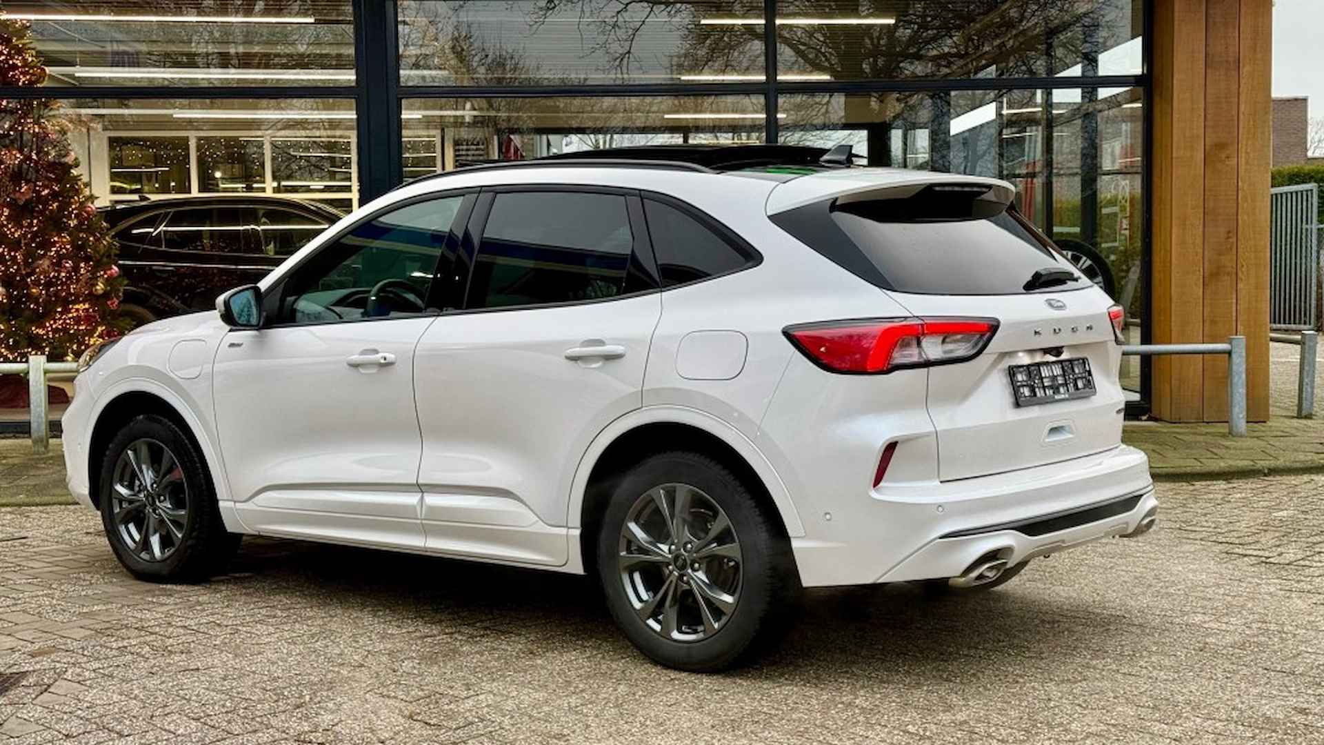 FORD Kuga 2.5 PHEV ST-LINE X / FULL OPTIONS / Trekhaak+18inch - 6/25